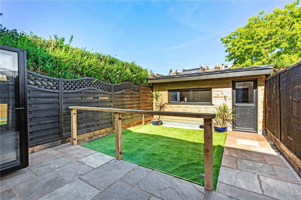 Images for London EAID:163099177 BID:FLS