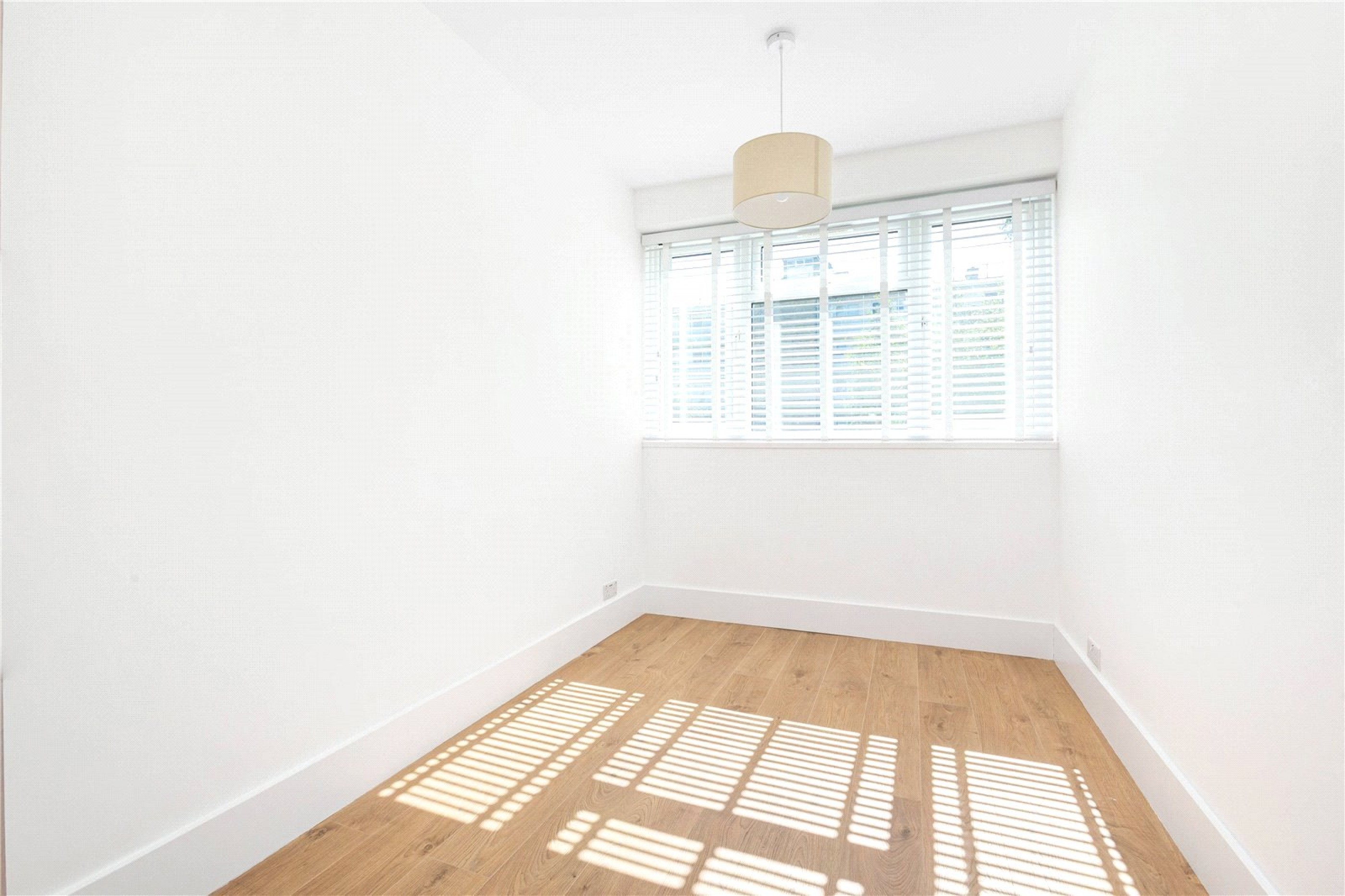 Images for London EAID:163099177 BID:FLS