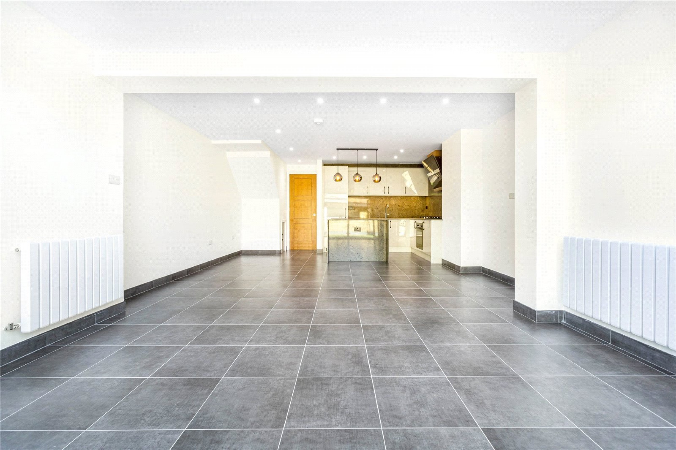 Images for London EAID:163099177 BID:FLS