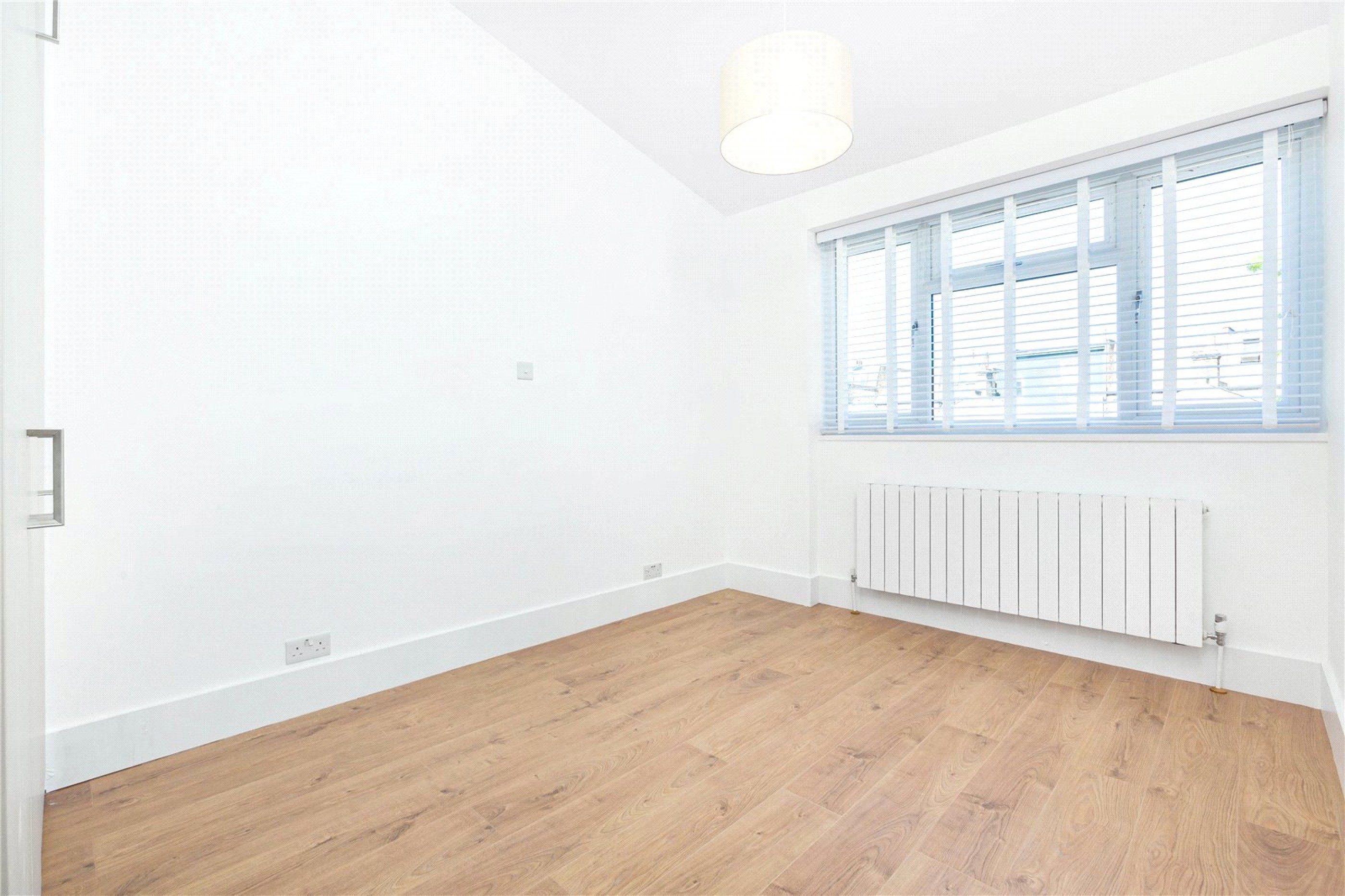 Images for London EAID:163099177 BID:FLS