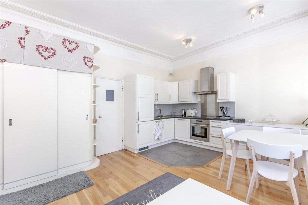 Images for London EAID:163099177 BID:FLS