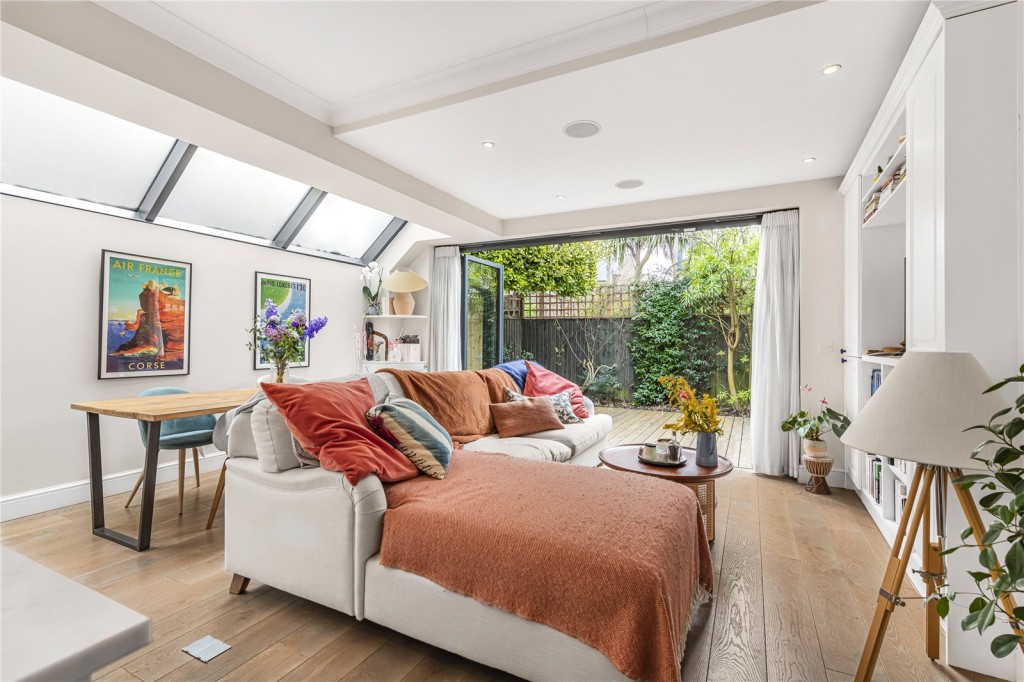 Images for Fulham, London EAID:163099177 BID:FLS