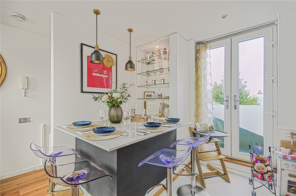 Images for London EAID:4101633374 BID:FLS