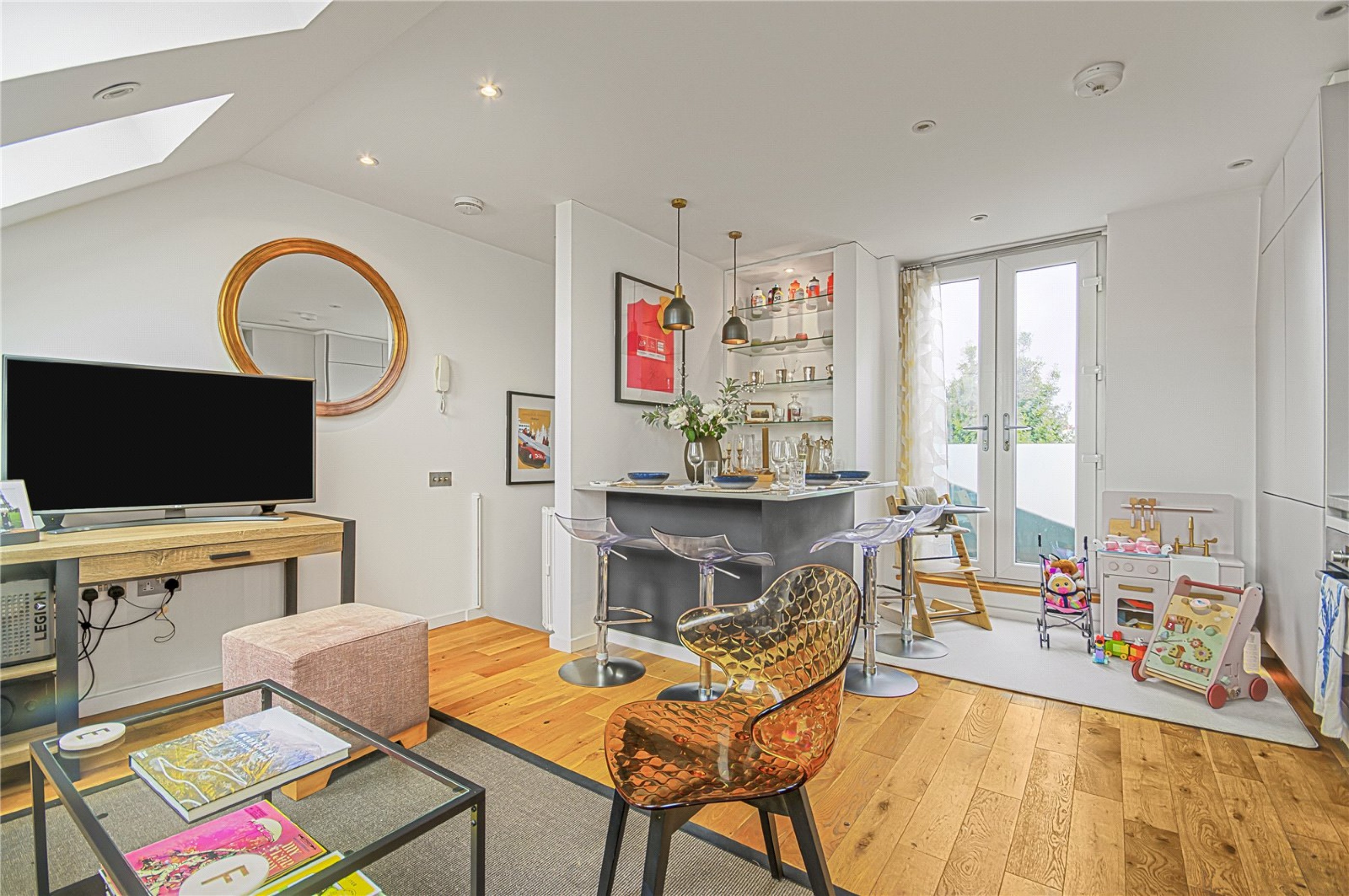 Images for London EAID:4101633374 BID:FLS