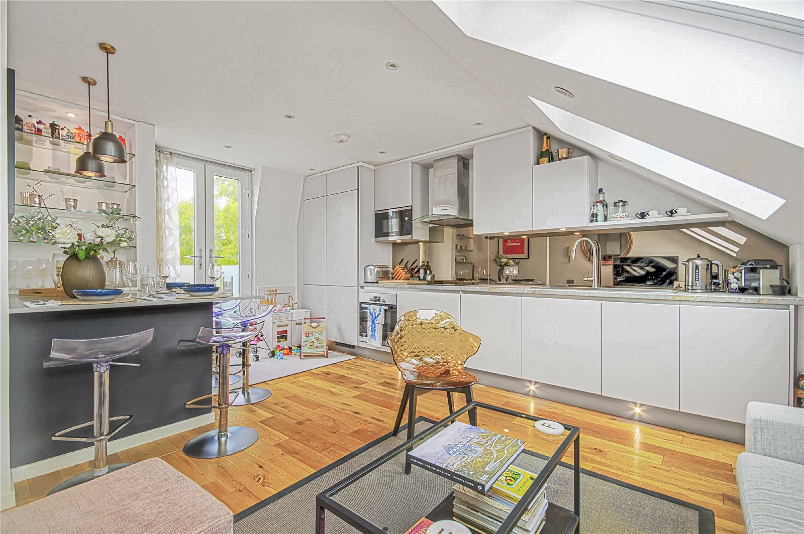 Images for London EAID:4101633374 BID:FLS