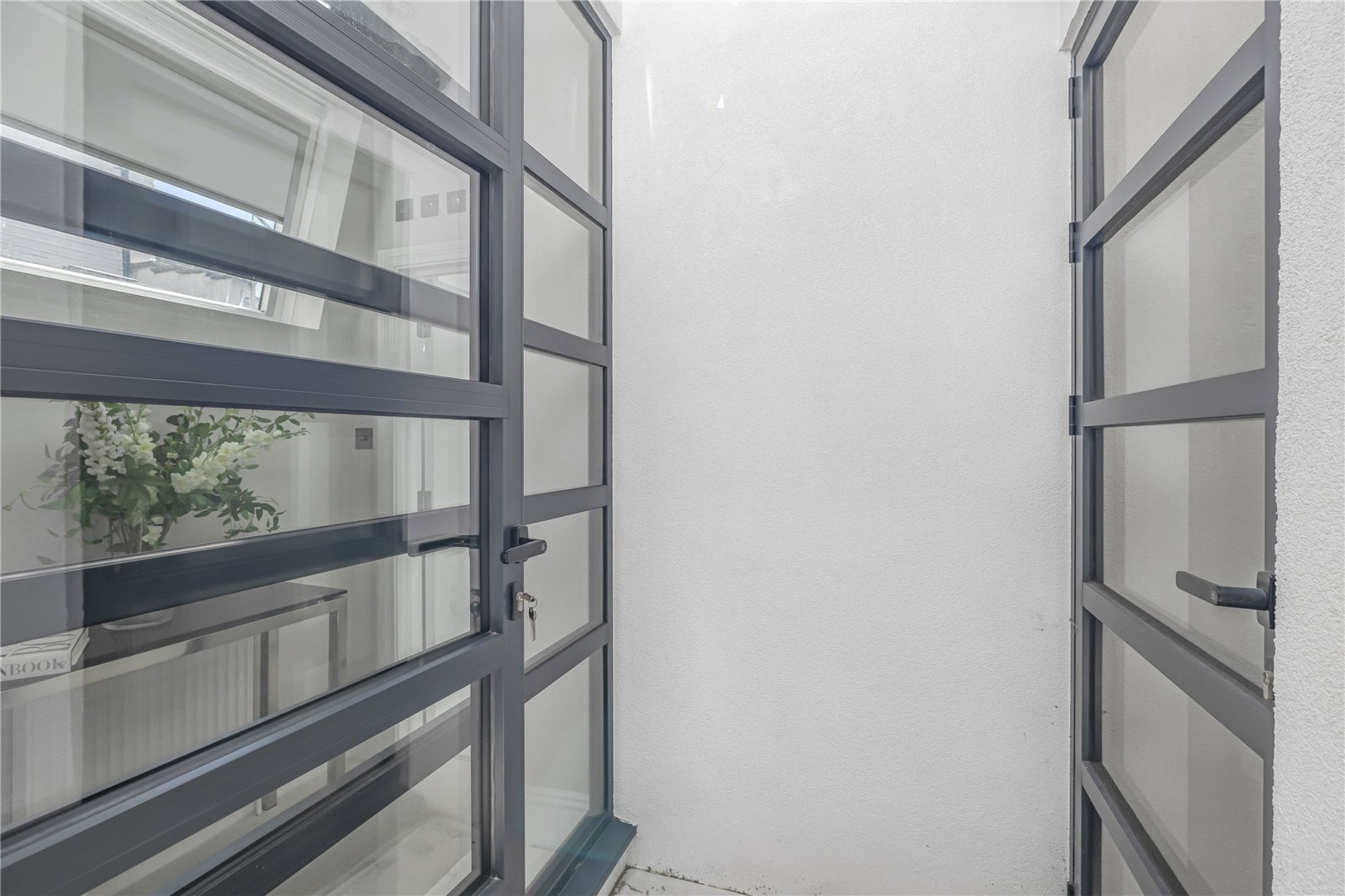 Images for London EAID:163099177 BID:FLS