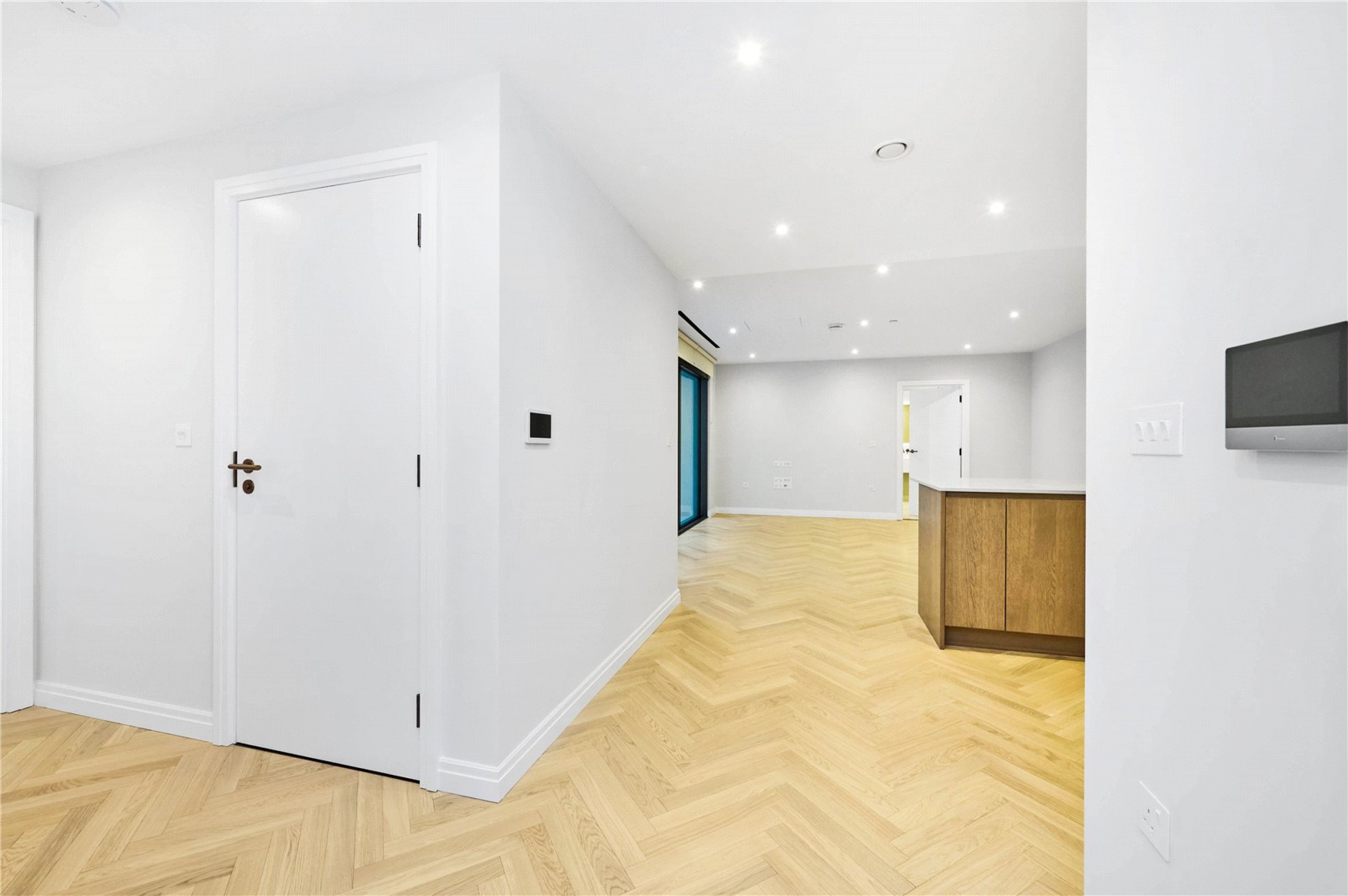 Images for London EAID:163099177 BID:FLS