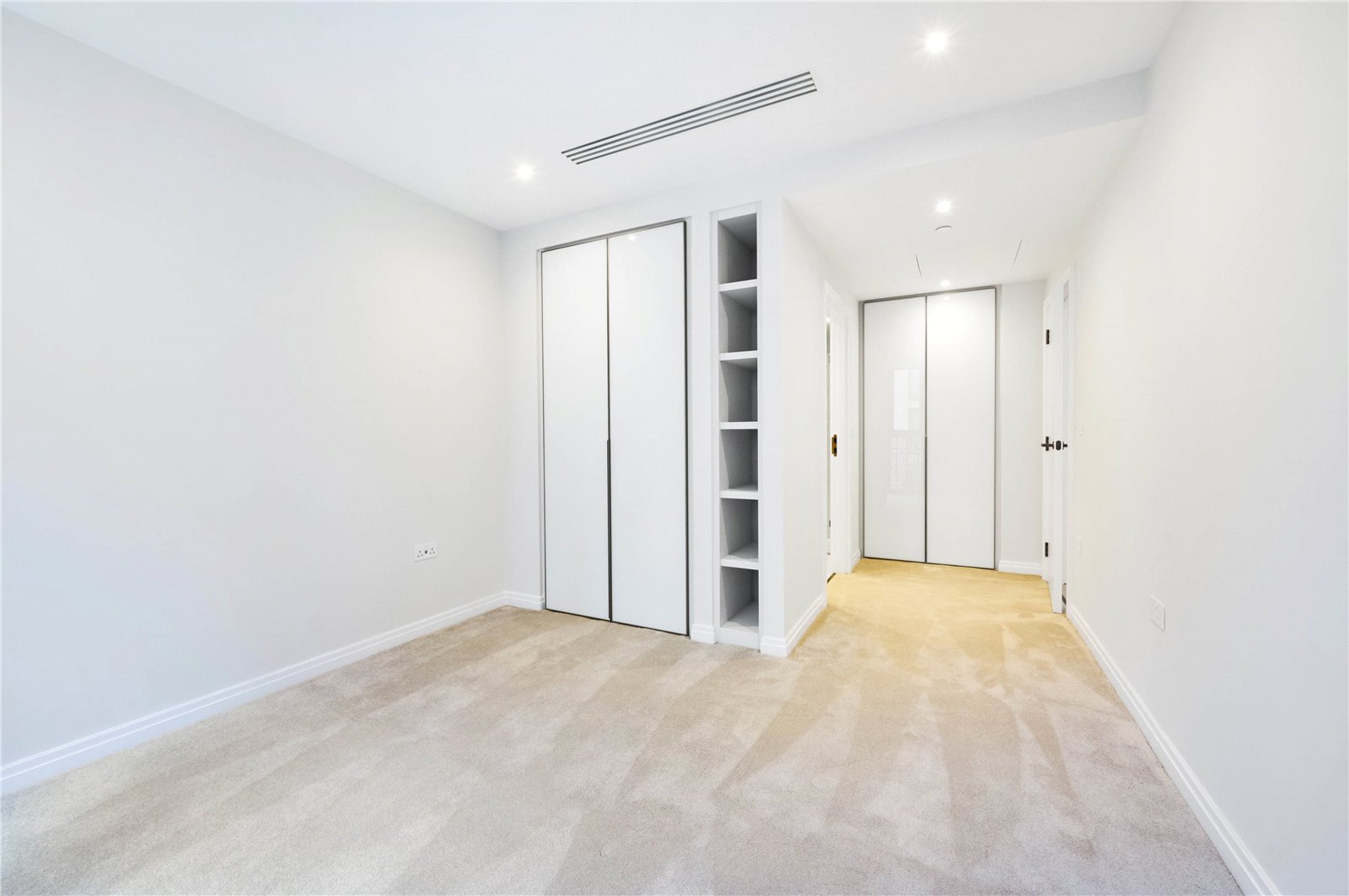 Images for London EAID:163099177 BID:FLS