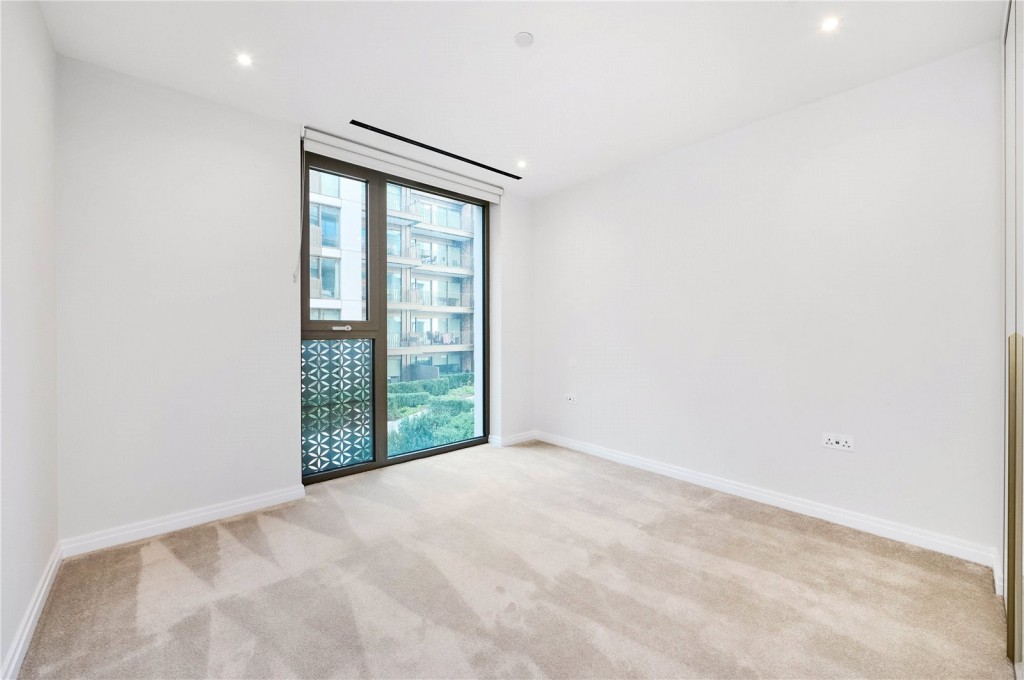 Images for London EAID:163099177 BID:FLS