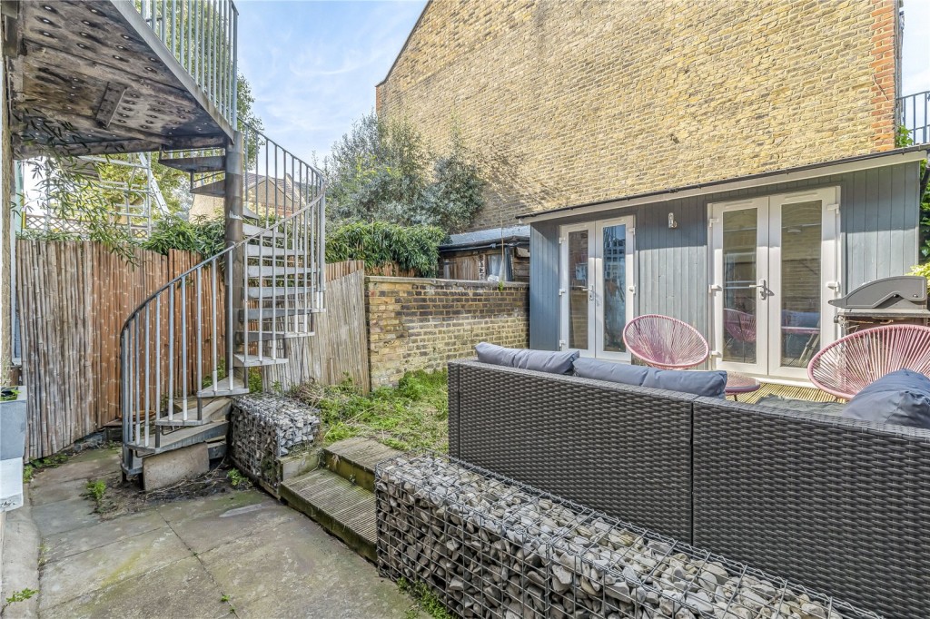 Images for Fulham, London EAID:163099177 BID:FLS