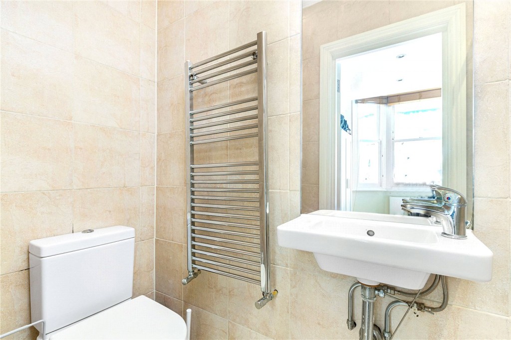 Images for Fulham EAID:4101633374 BID:FLS