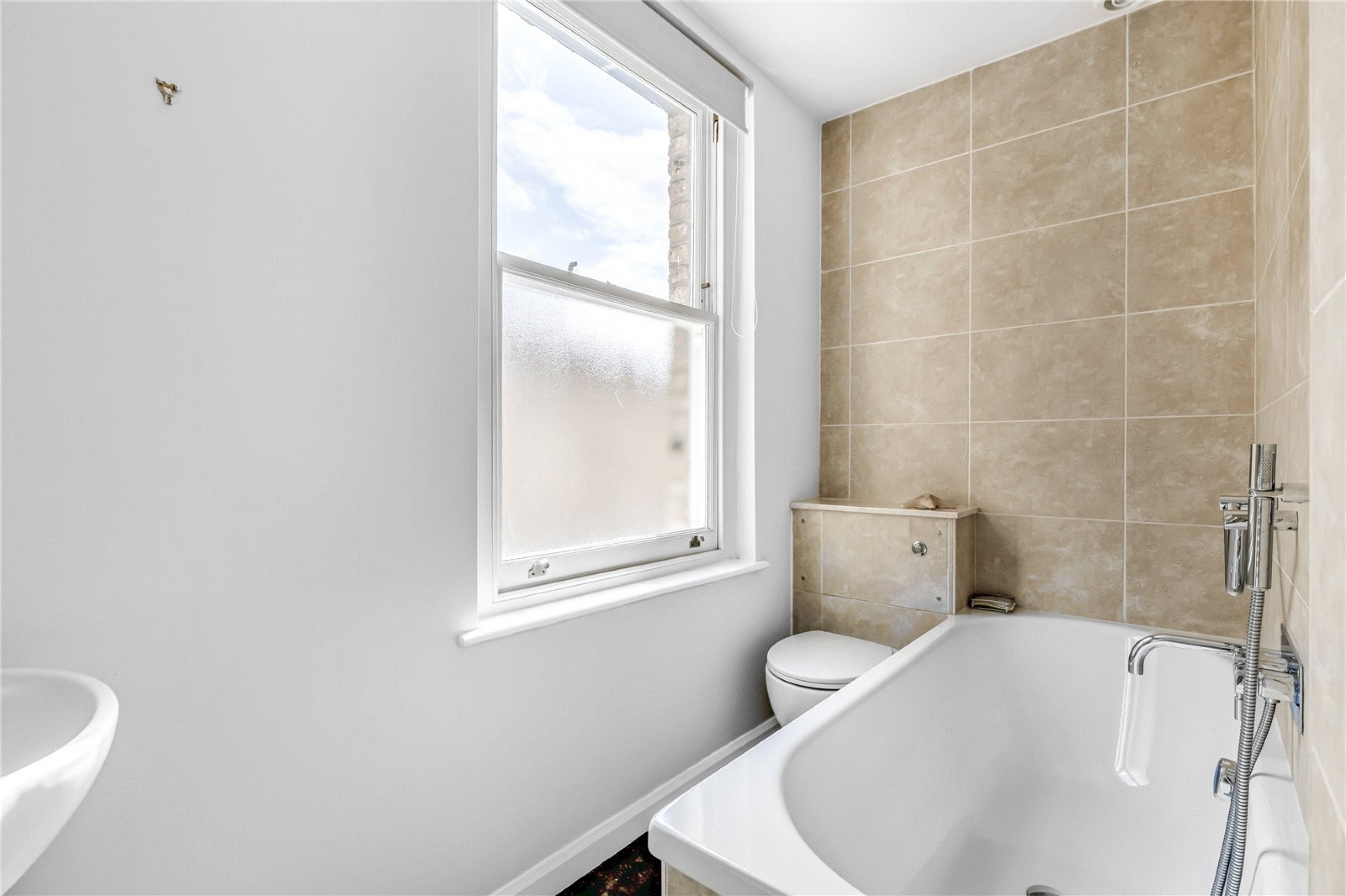 Images for London EAID:163099177 BID:FLS