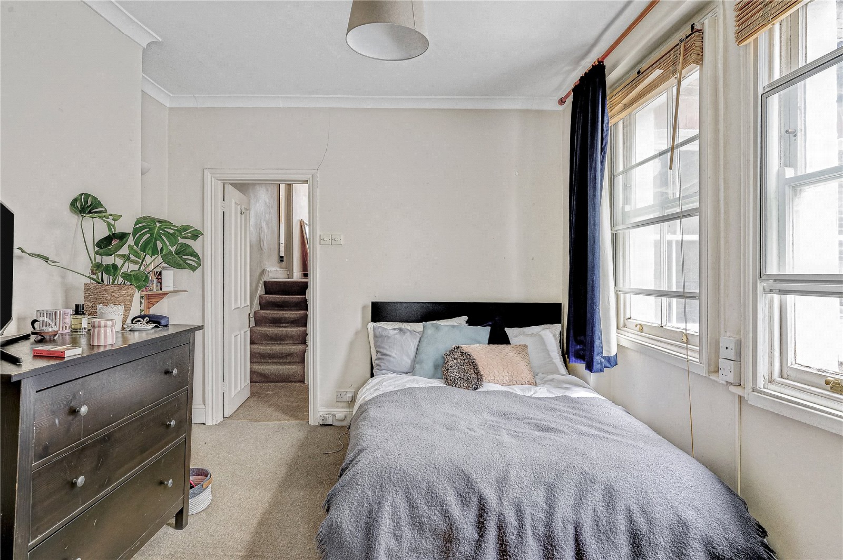 Images for Fulham EAID:163099177 BID:FLS