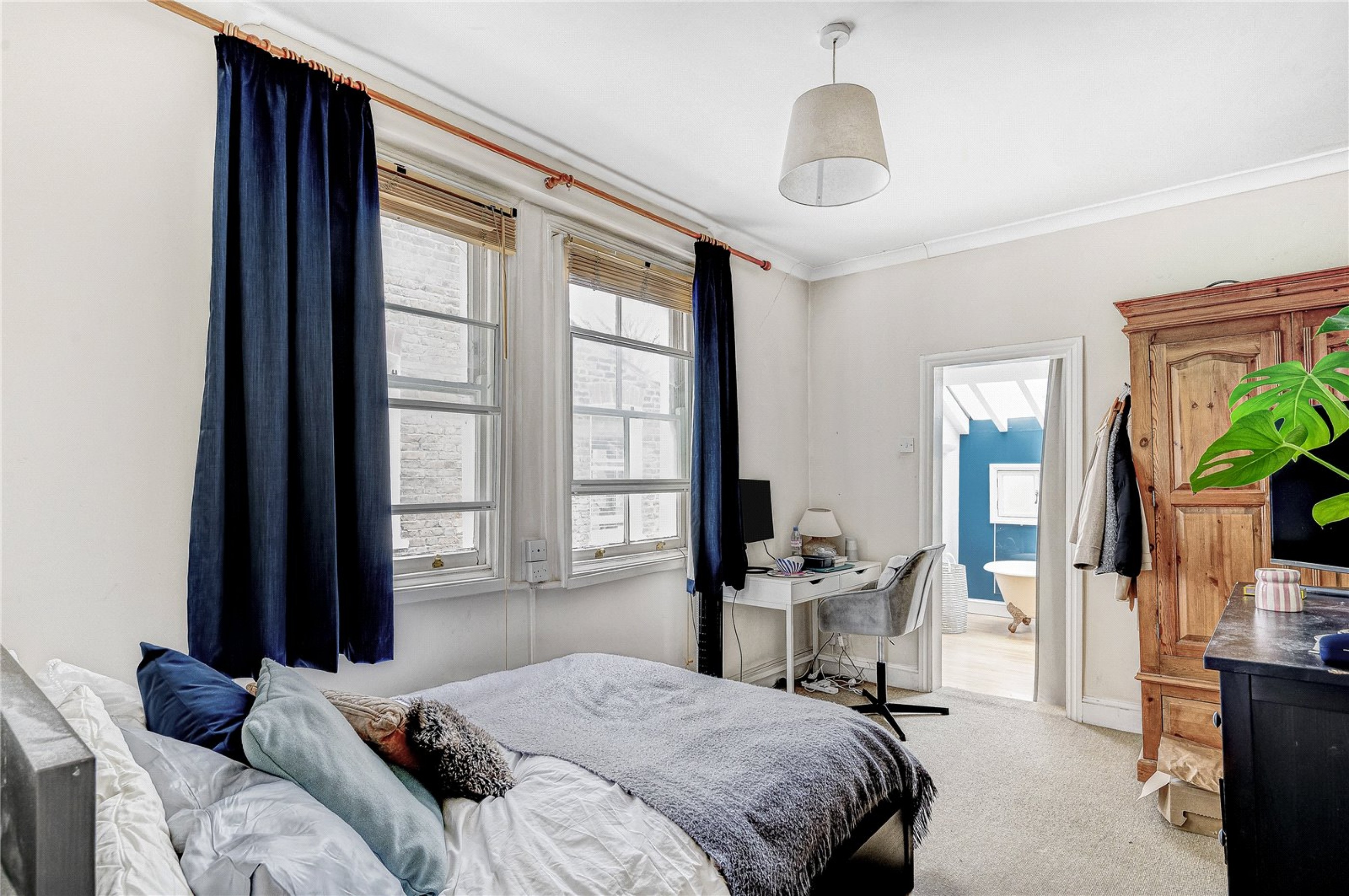 Images for Fulham EAID:163099177 BID:FLS