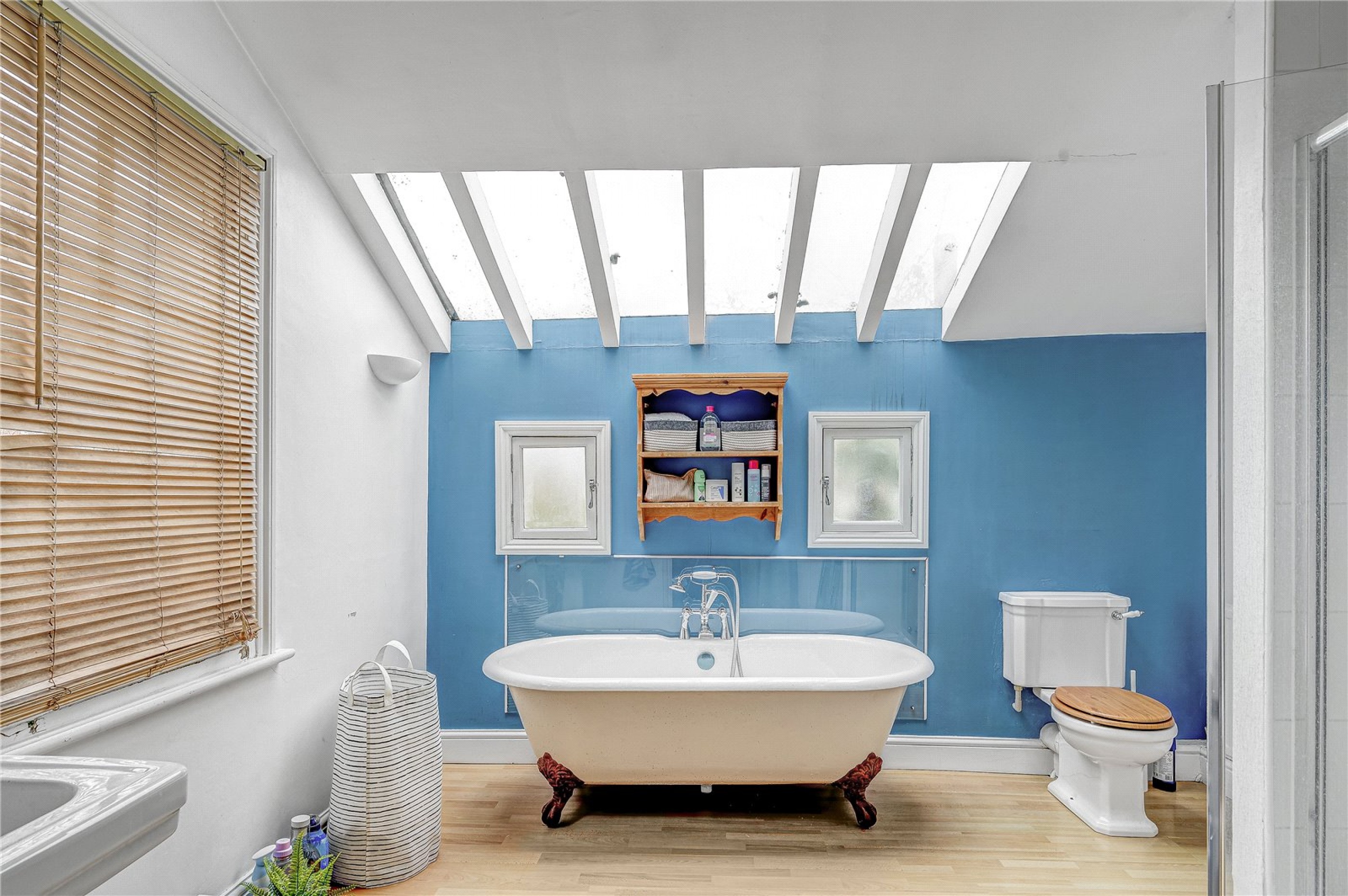 Images for Fulham EAID:163099177 BID:FLS