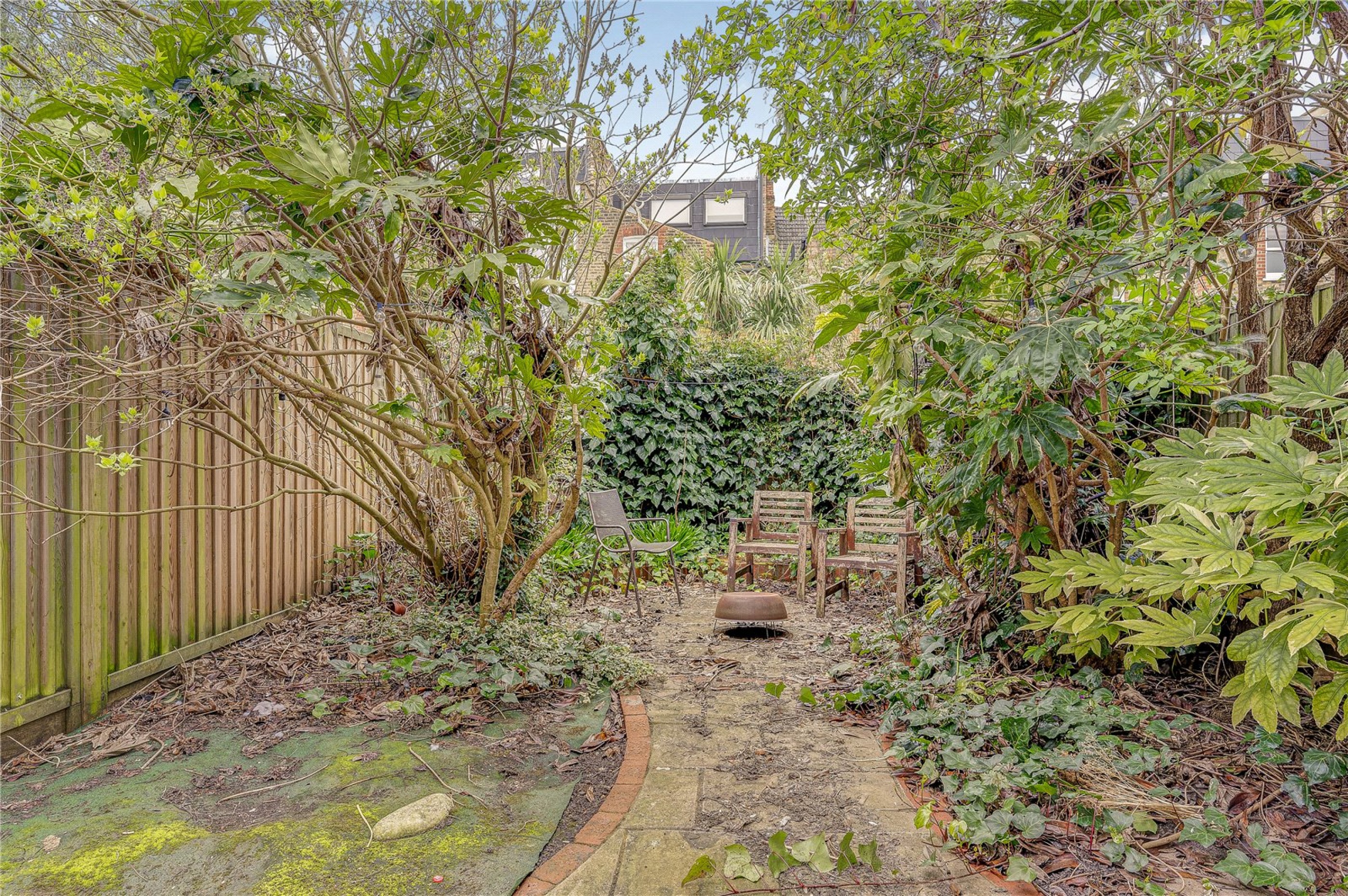 Images for Fulham EAID:163099177 BID:FLS