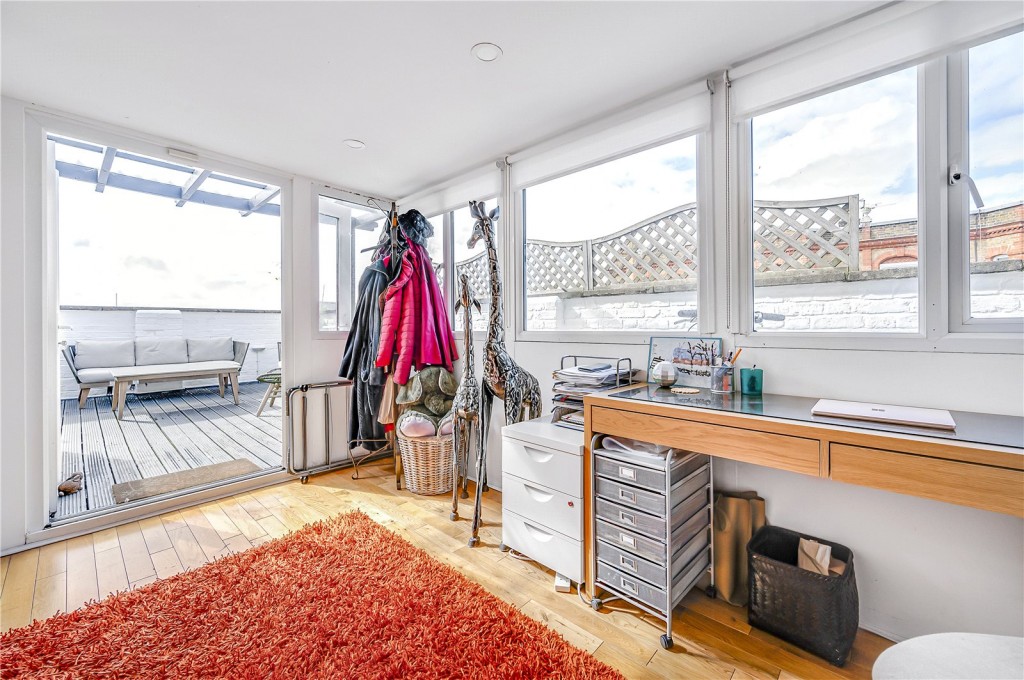 Images for London EAID:163099177 BID:FLS