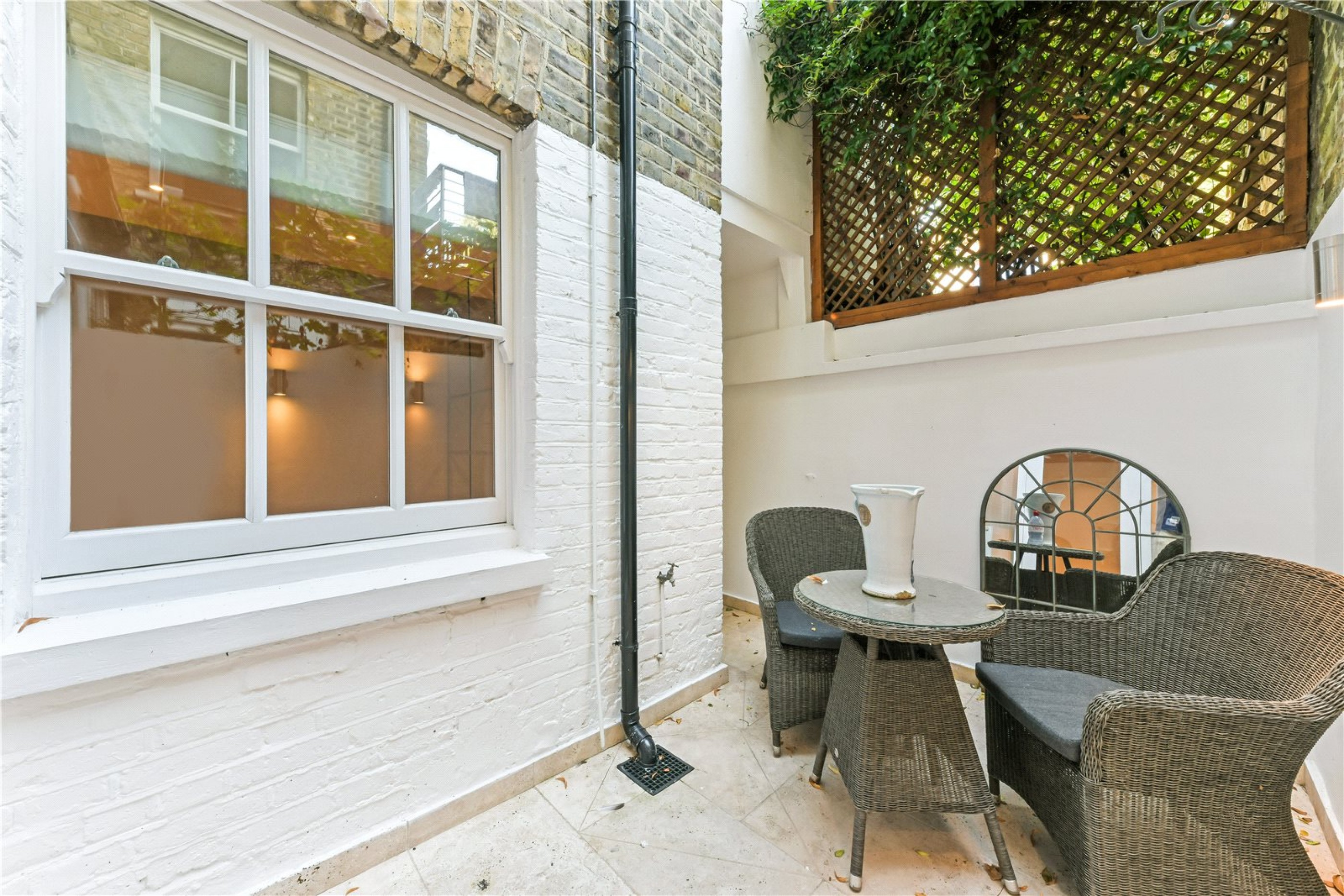 Images for London EAID:163099177 BID:FLS