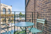 Blades Court, Lower Mall, W6