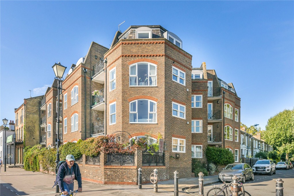 Images for Lower Mall, London EAID:163099177 BID:FLS