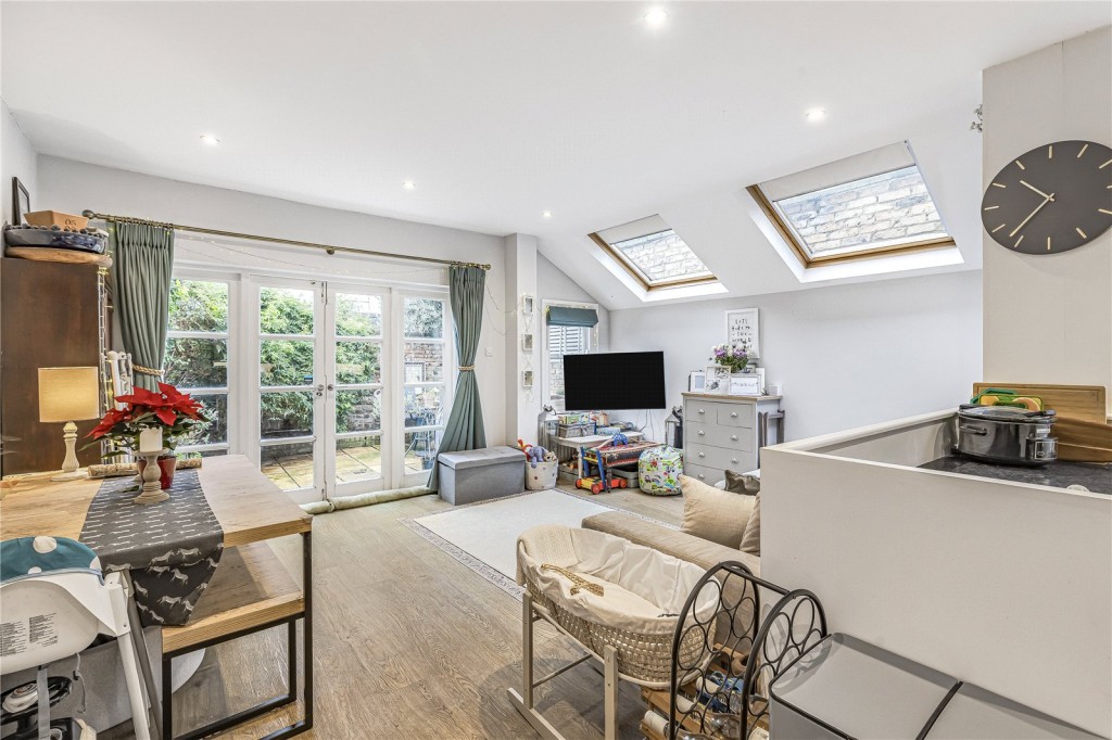 Images for Fulham, London EAID:4101633374 BID:FLS