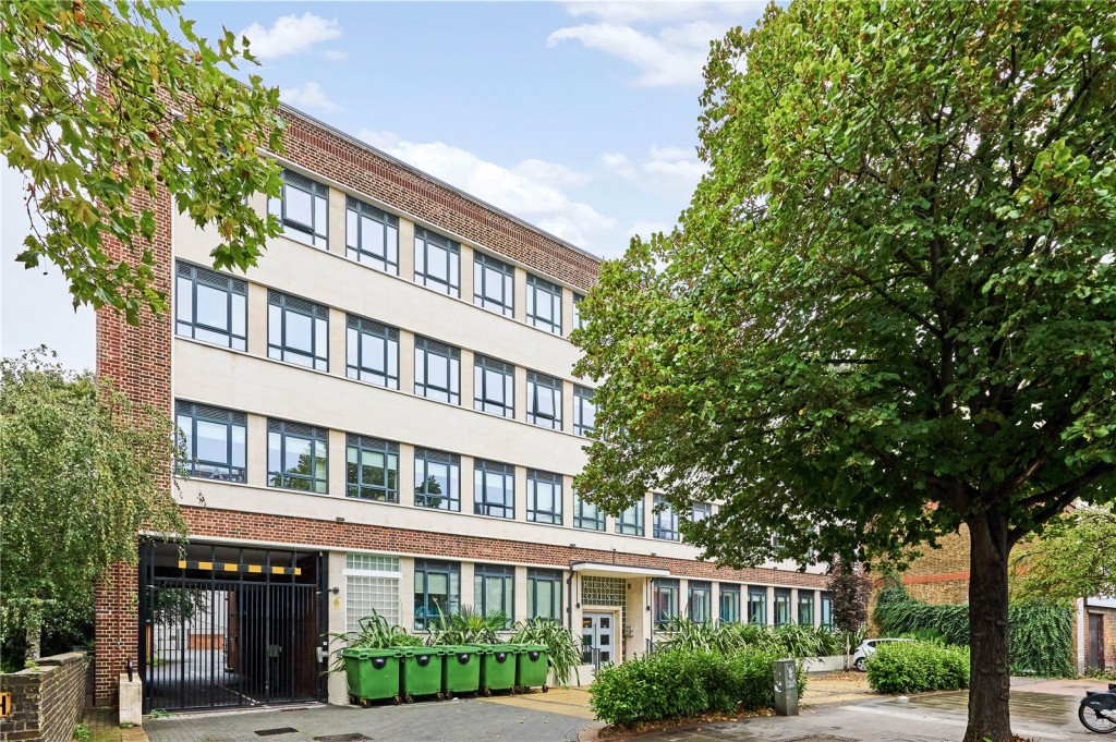 Images for London EAID:163099177 BID:BLM