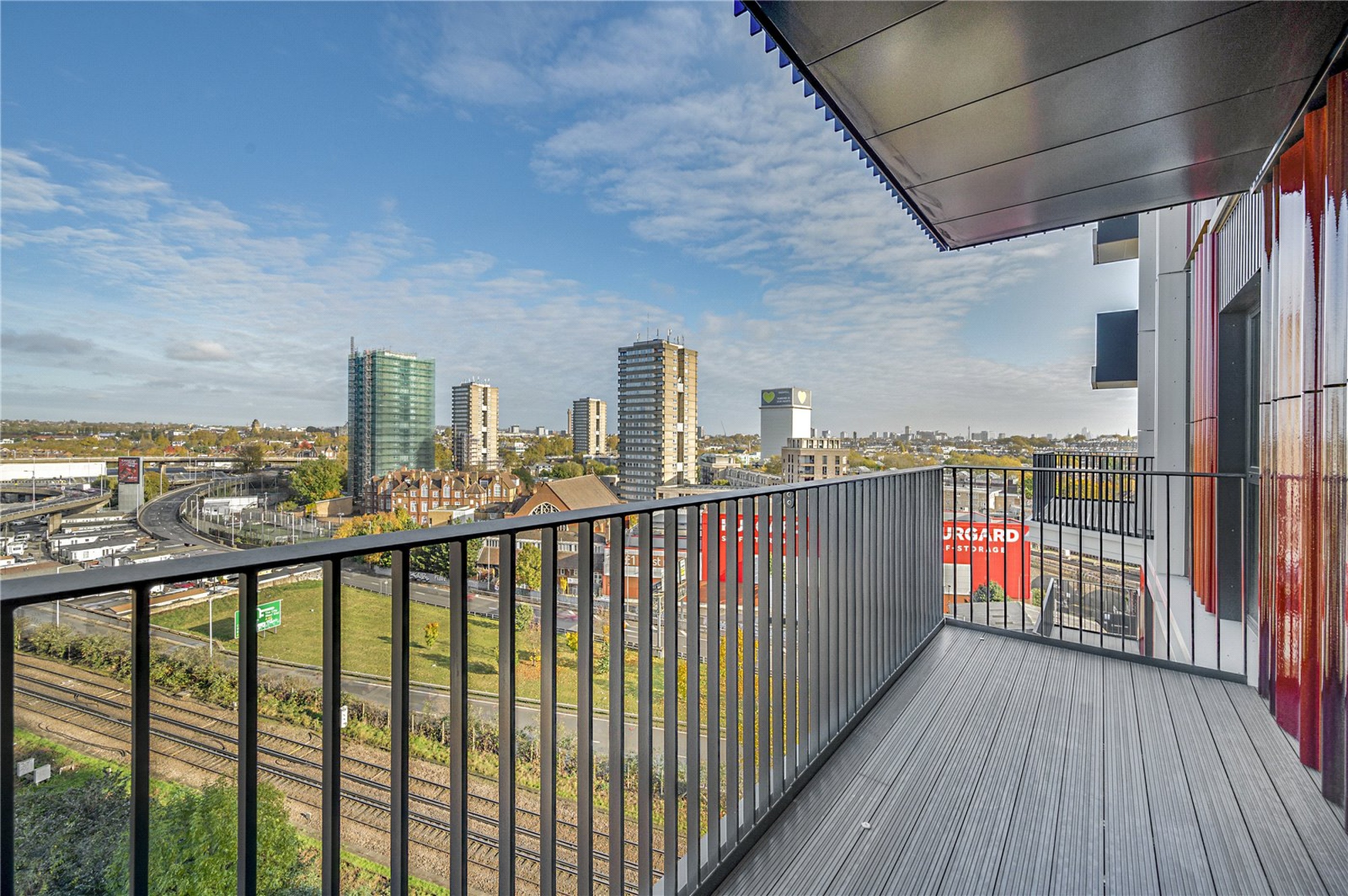 Images for London EAID:163099177 BID:FLS