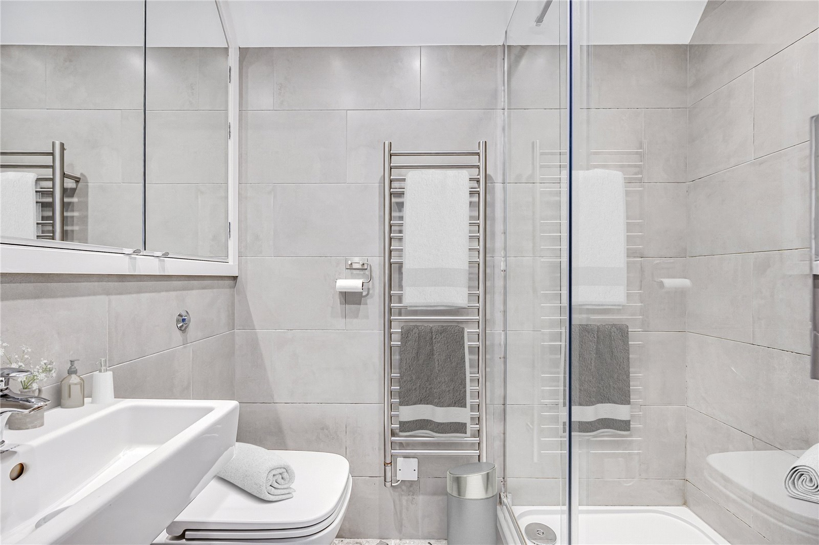 Images for London EAID:4101633374 BID:FLS