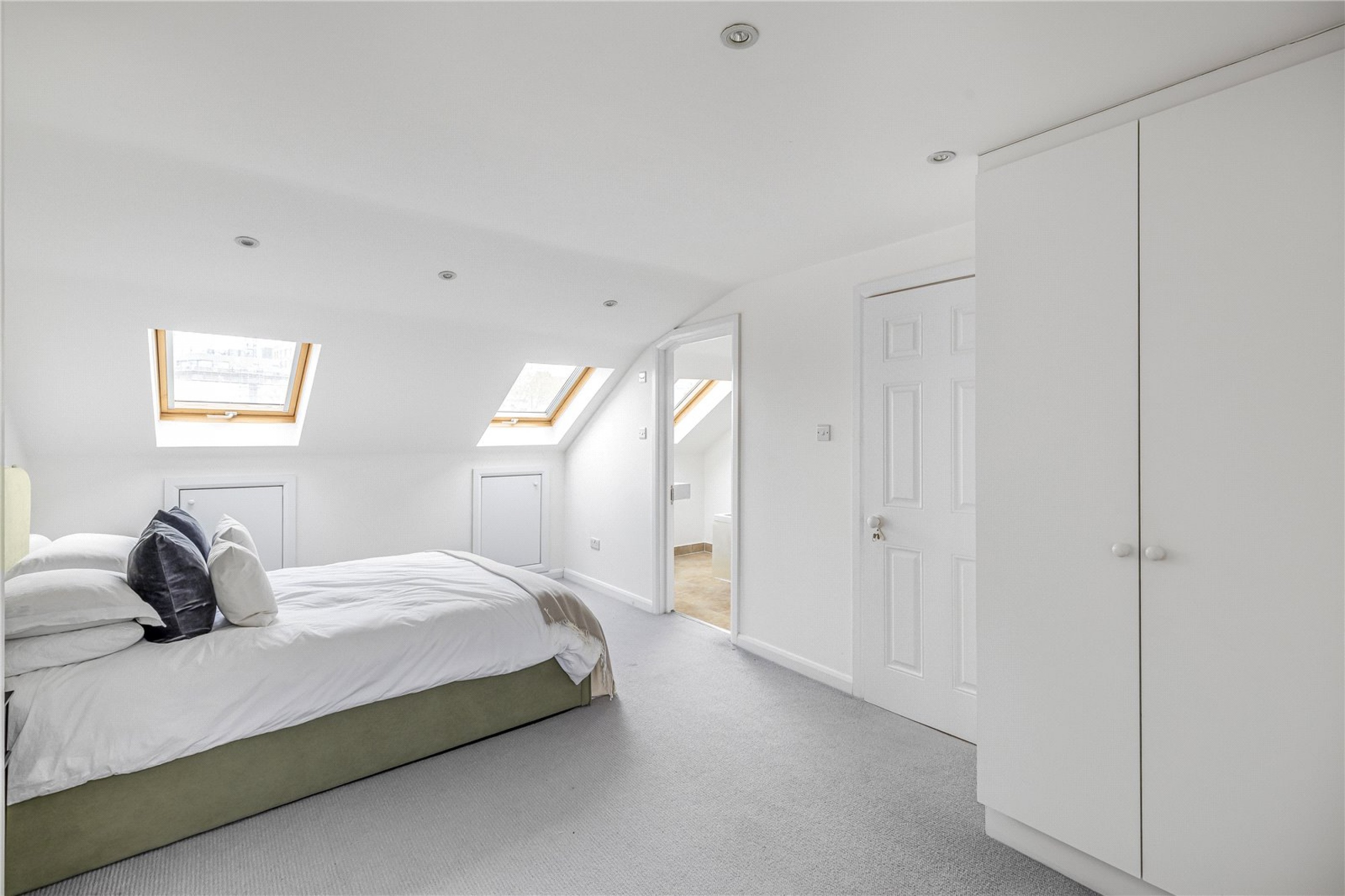 Images for Fulham, London EAID:163099177 BID:FLS