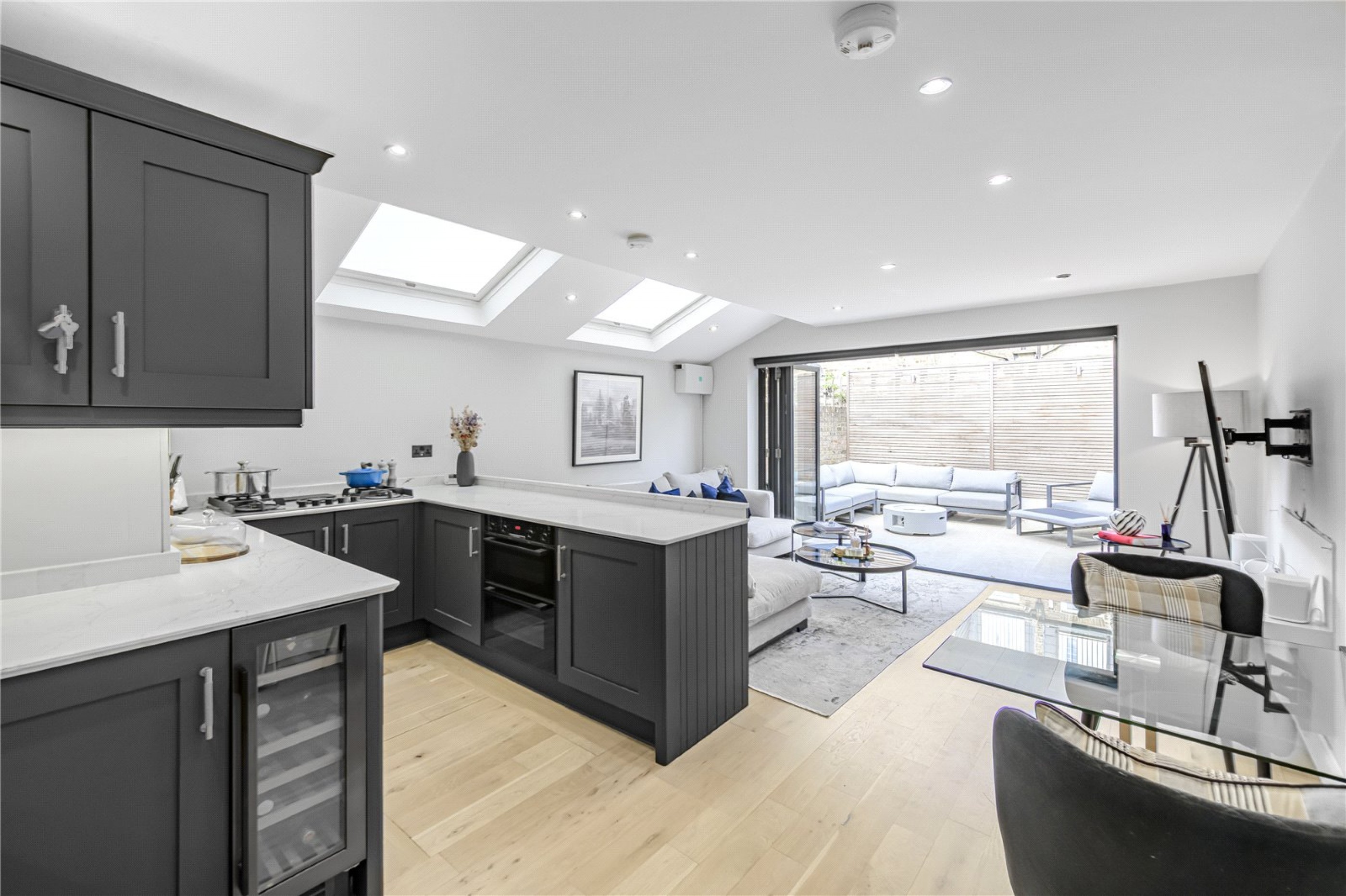 Images for Fulham, London EAID:163099177 BID:FLS