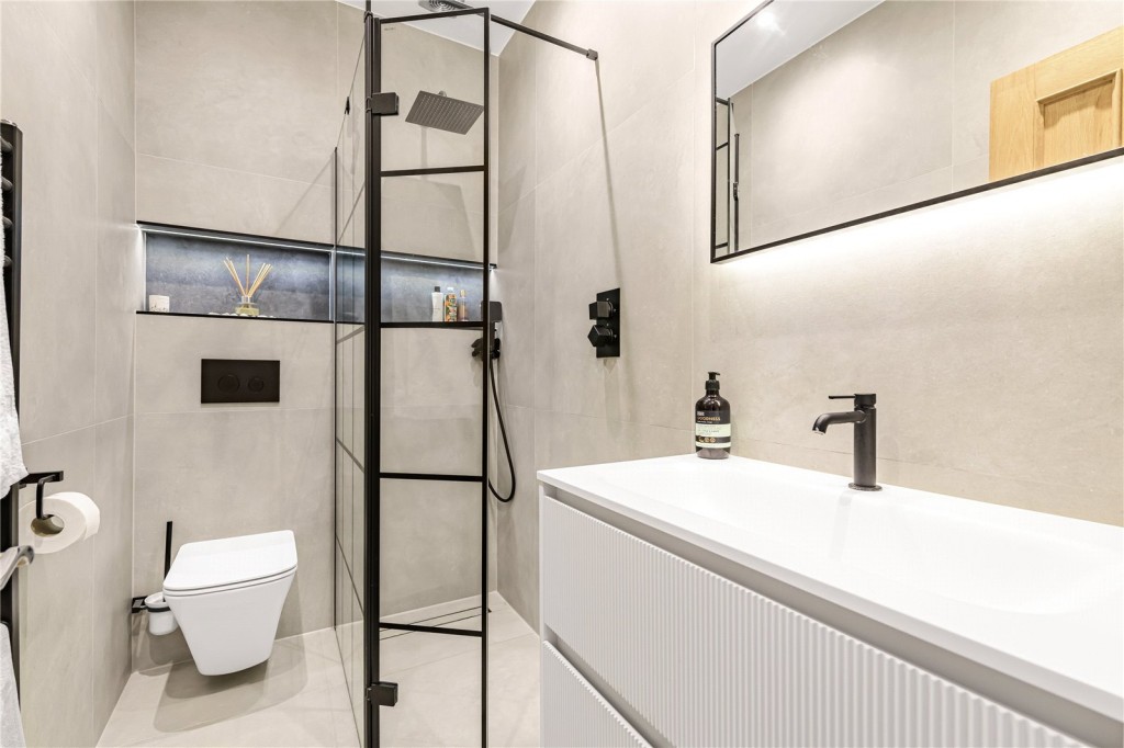 Images for Fulham, London EAID:163099177 BID:FLS