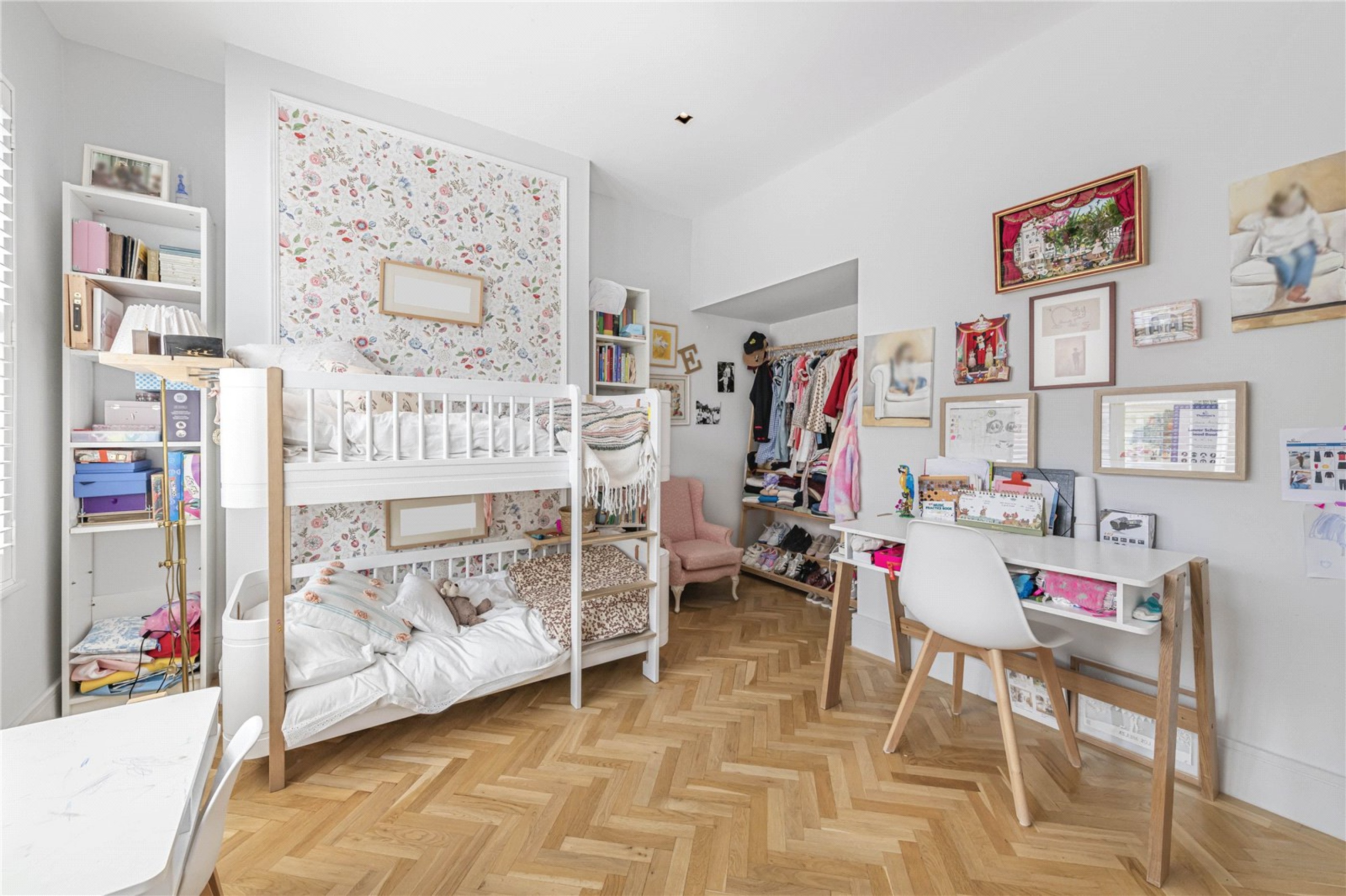 Images for London EAID:163099177 BID:FLS