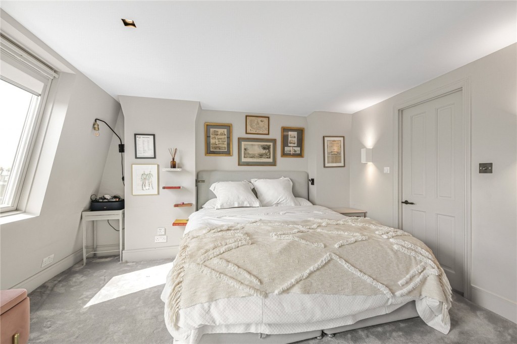 Images for London EAID:163099177 BID:FLS