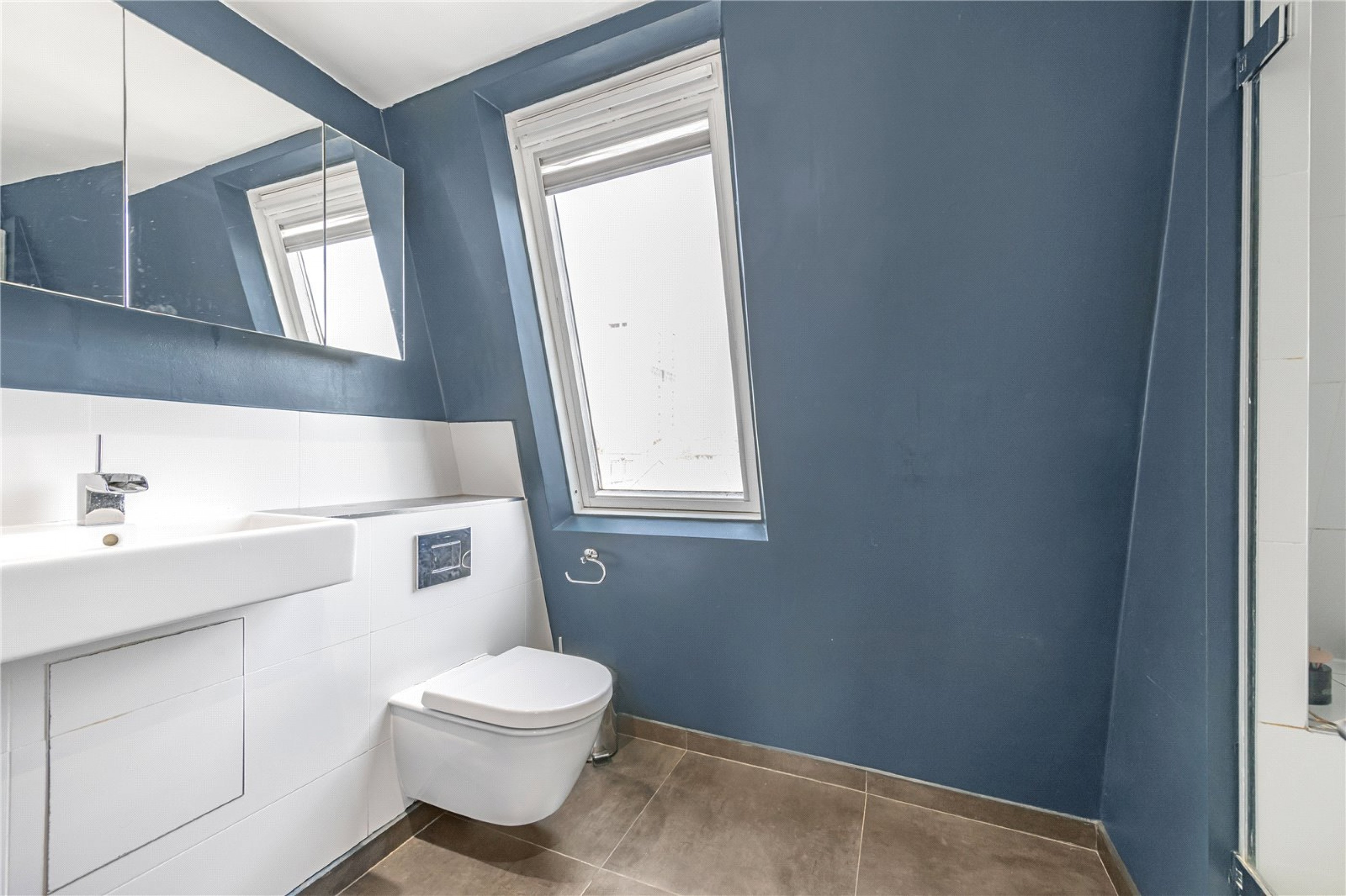 Images for London EAID:163099177 BID:FLS