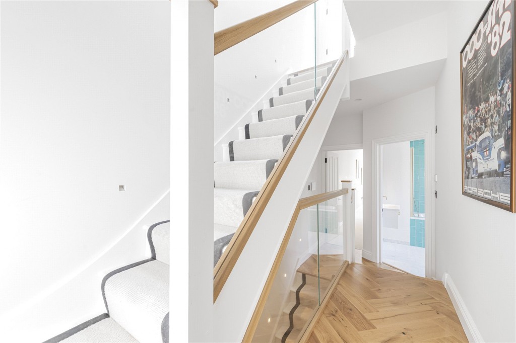 Images for Fulham, London EAID:4101633374 BID:FLS