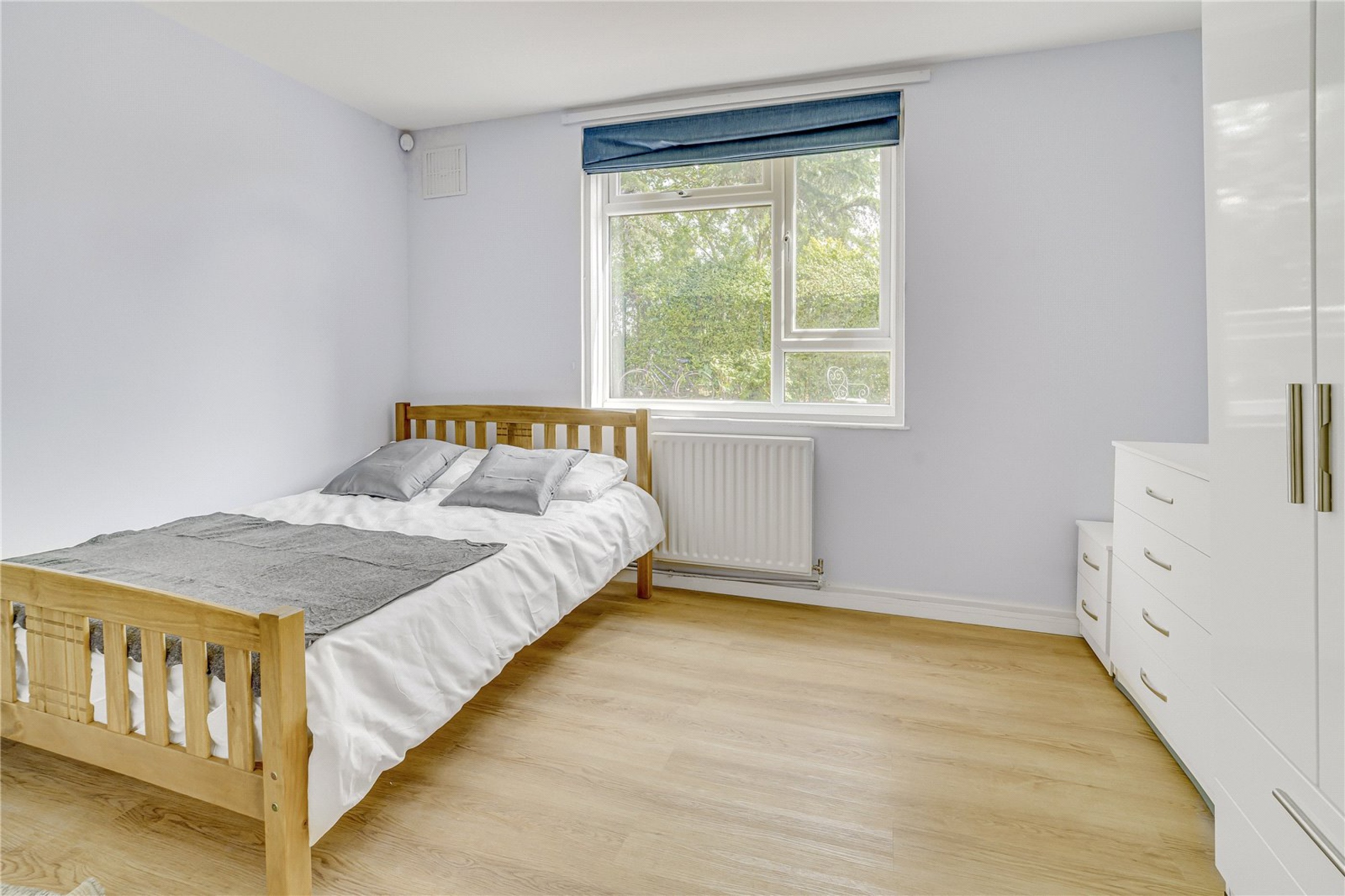 Images for London EAID:163099177 BID:BLM