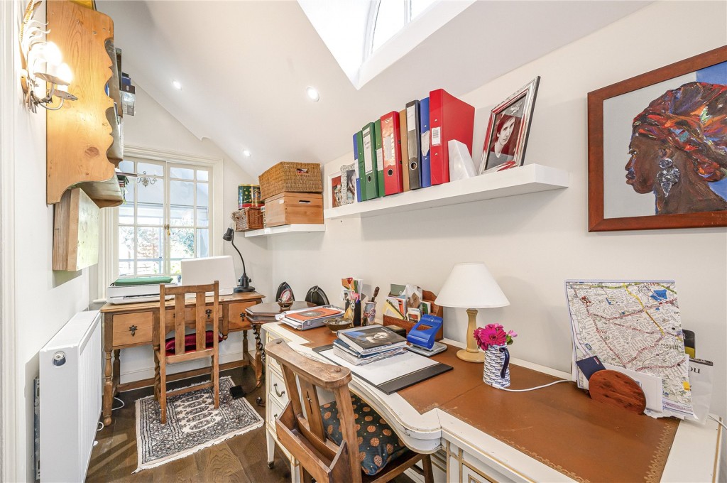 Images for London EAID:163099177 BID:FLS