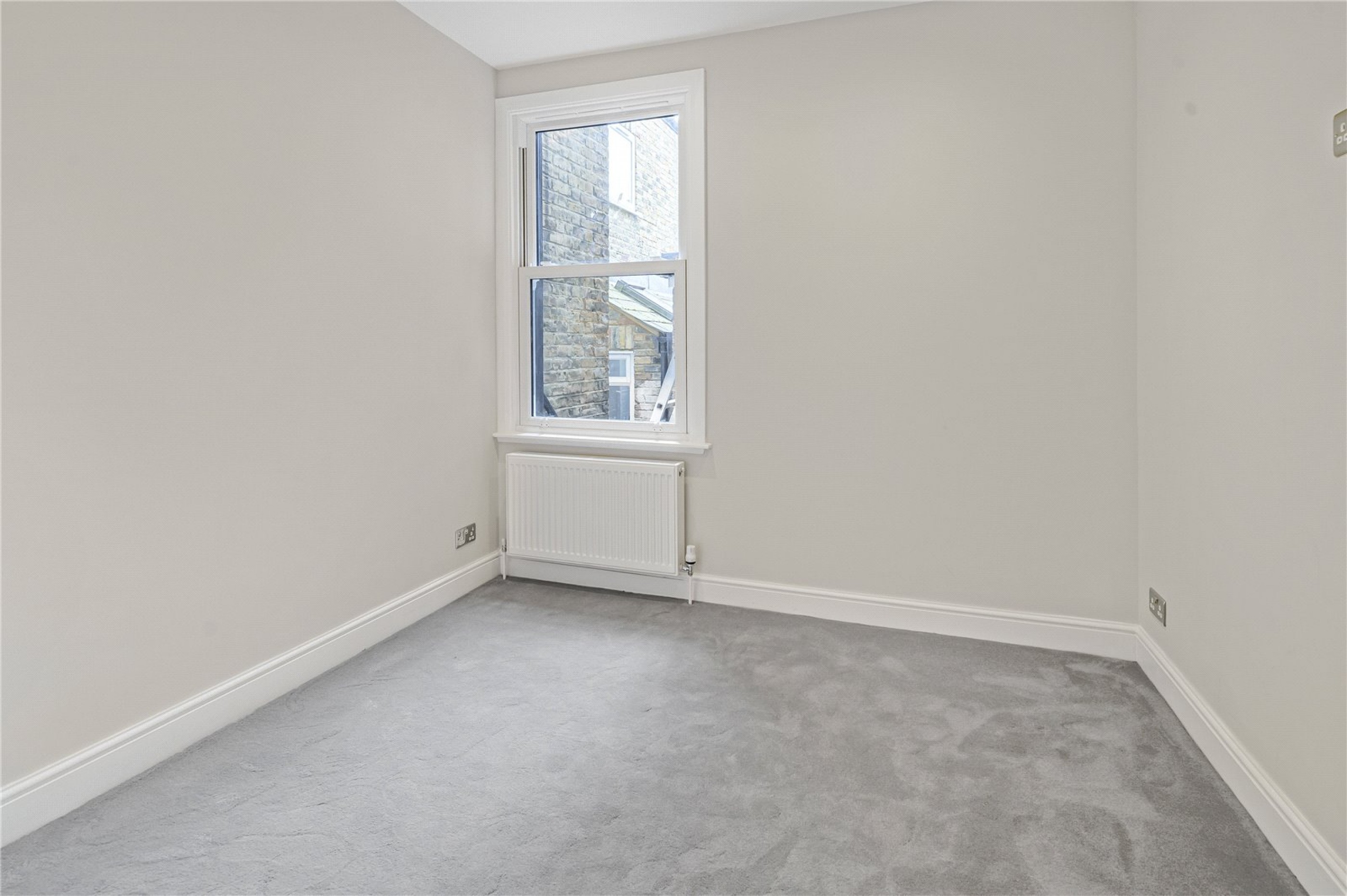 Images for London EAID:163099177 BID:FLS