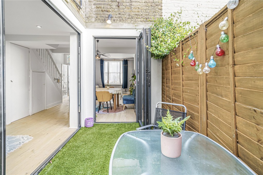 Images for Fulham, London EAID:4101633374 BID:FLS