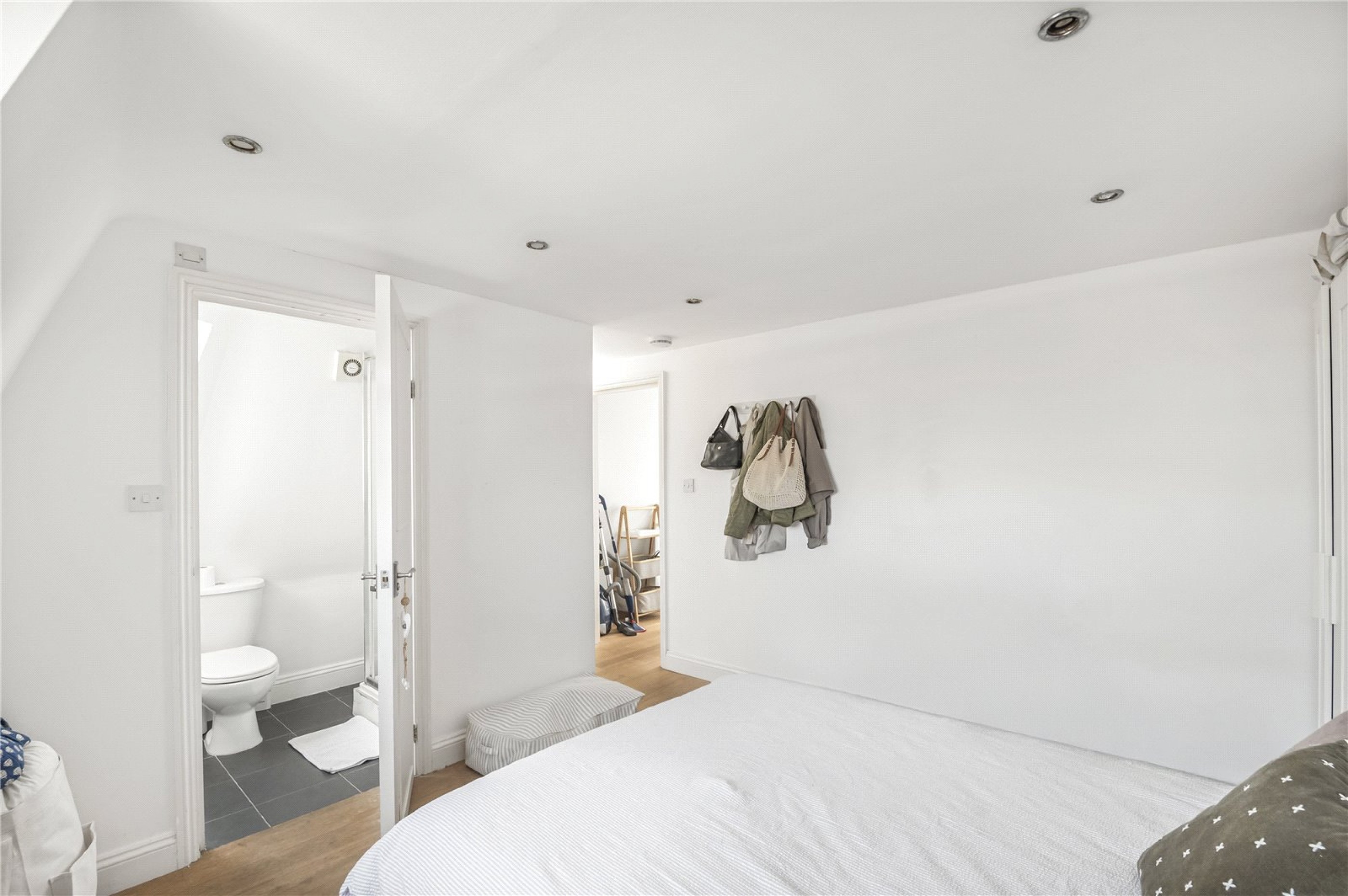 Images for Fulham, London EAID:163099177 BID:FLS