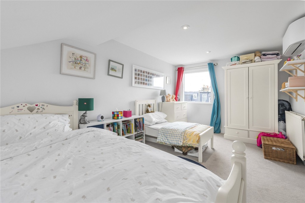 Images for London EAID:163099177 BID:FLS