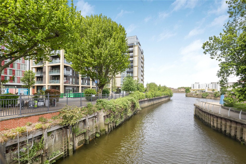 Images for London EAID:163099177 BID:FLS