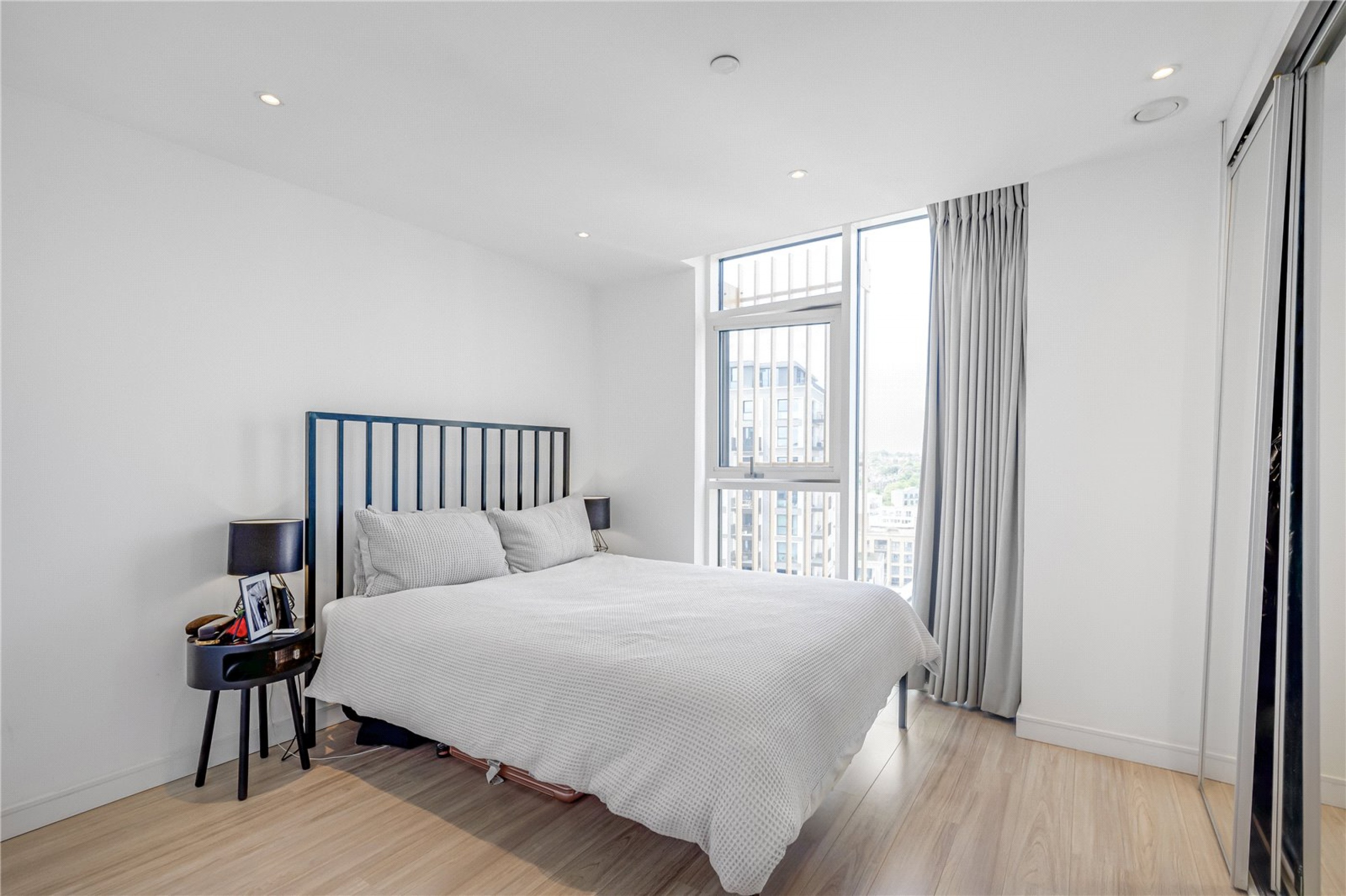 Images for London EAID:163099177 BID:FLS