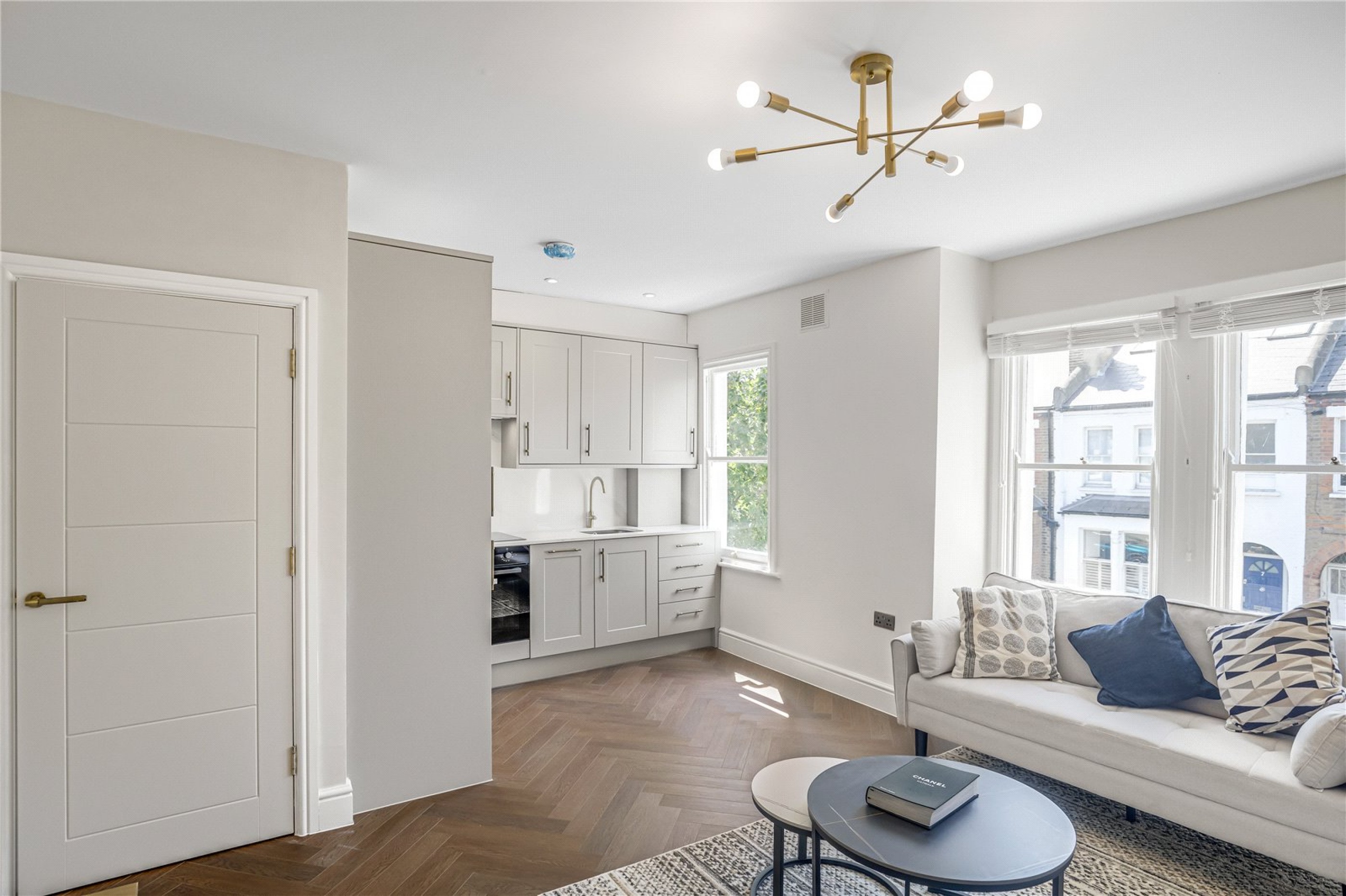 Images for London EAID:163099177 BID:FLS