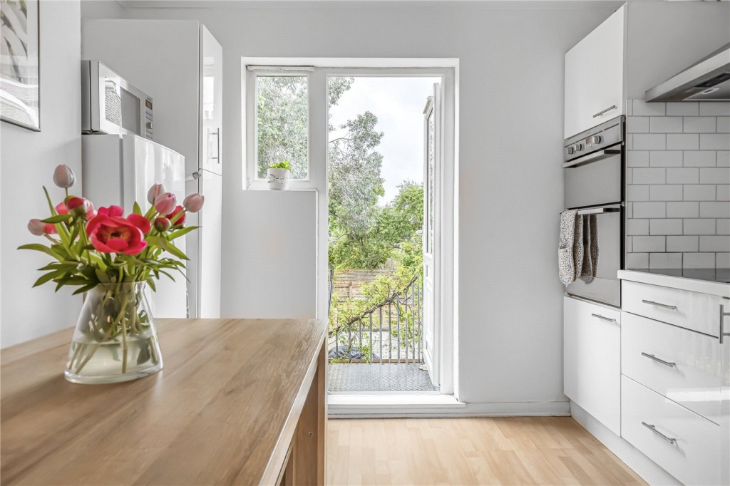Images for Fulham, London EAID:163099177 BID:FLS