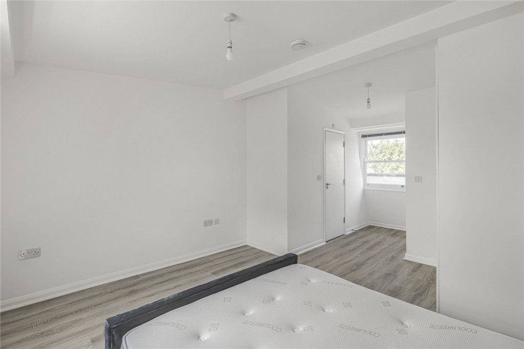 Images for London EAID:163099177 BID:FLS