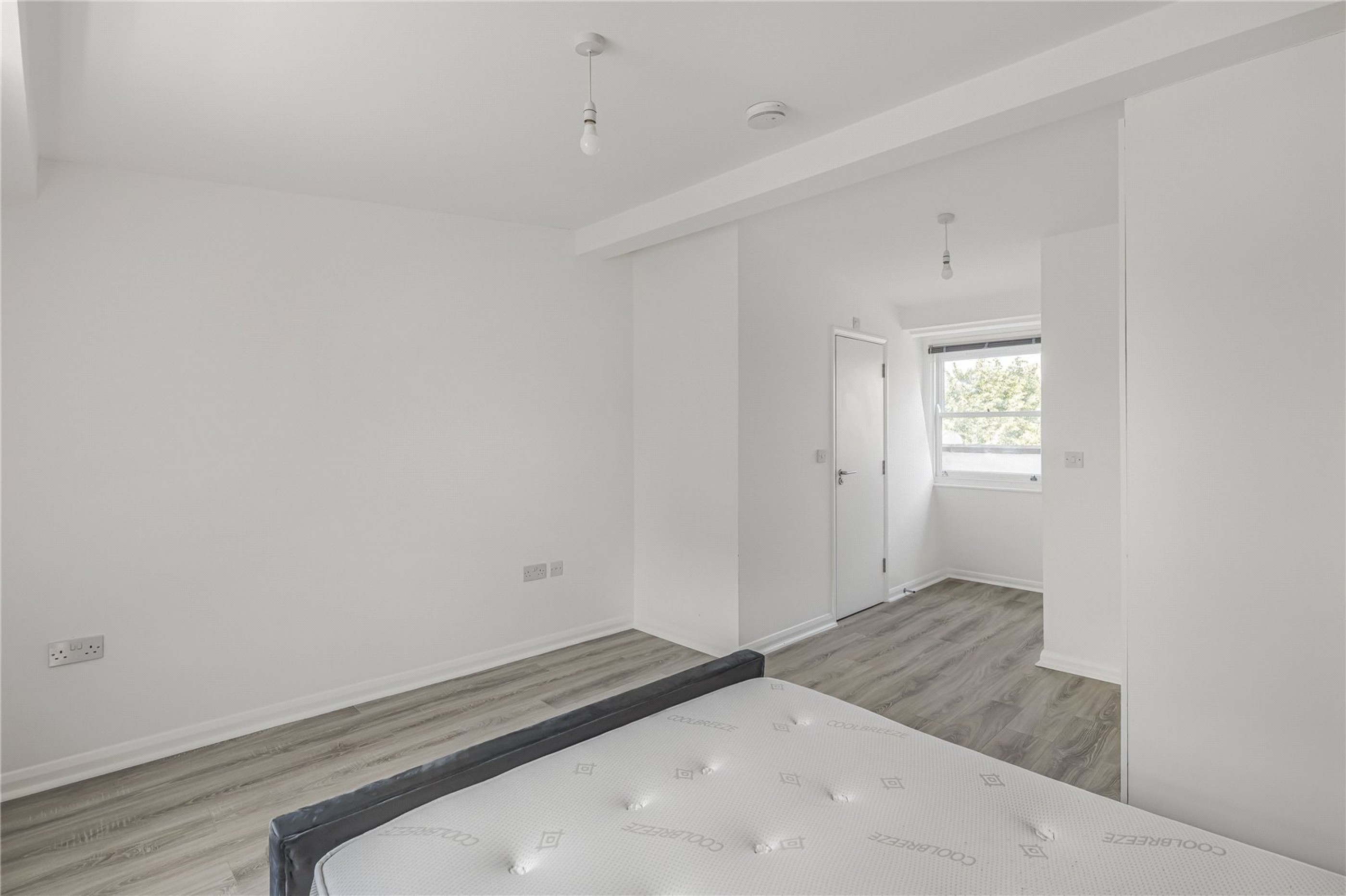 Images for London EAID:163099177 BID:FLS