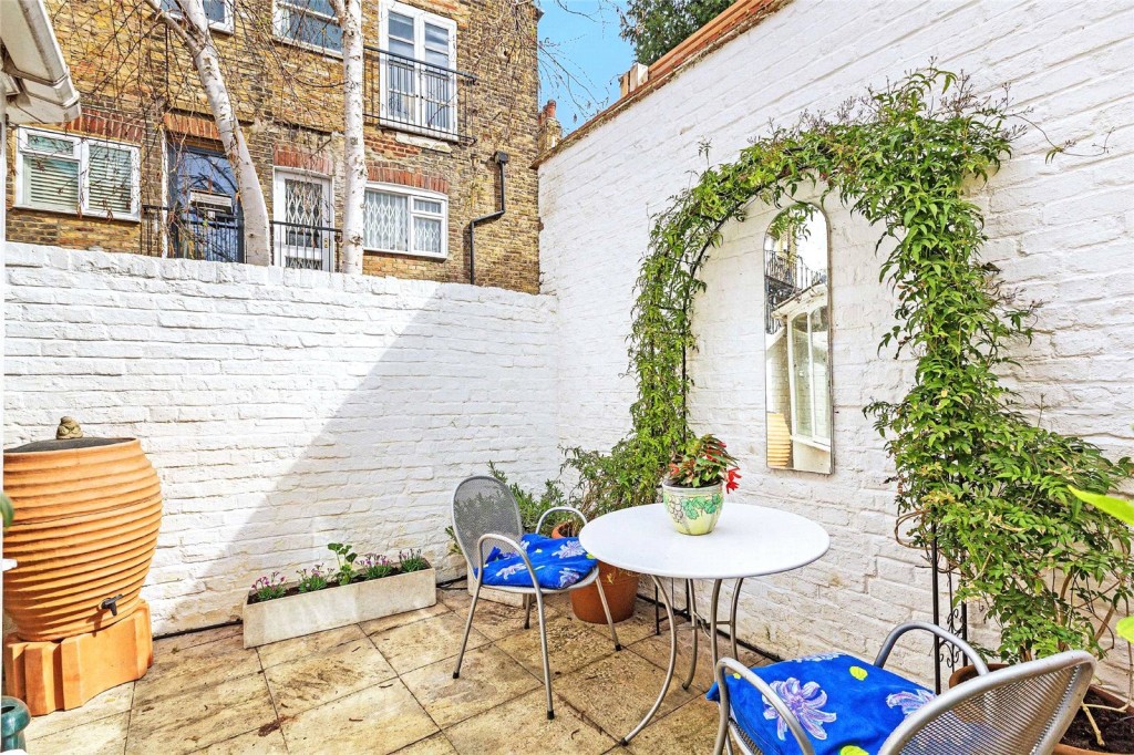 Images for Fulham, London EAID:163099177 BID:FLS