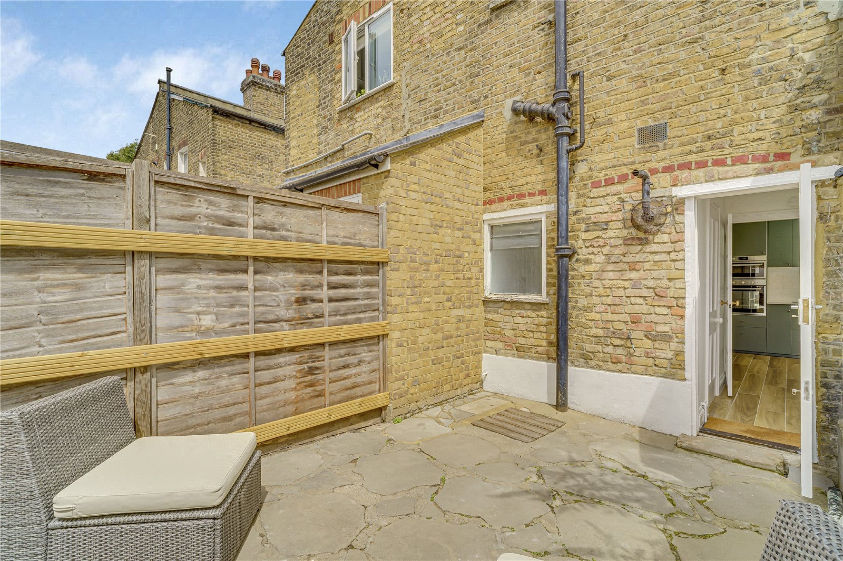 Images for London EAID:163099177 BID:FLS