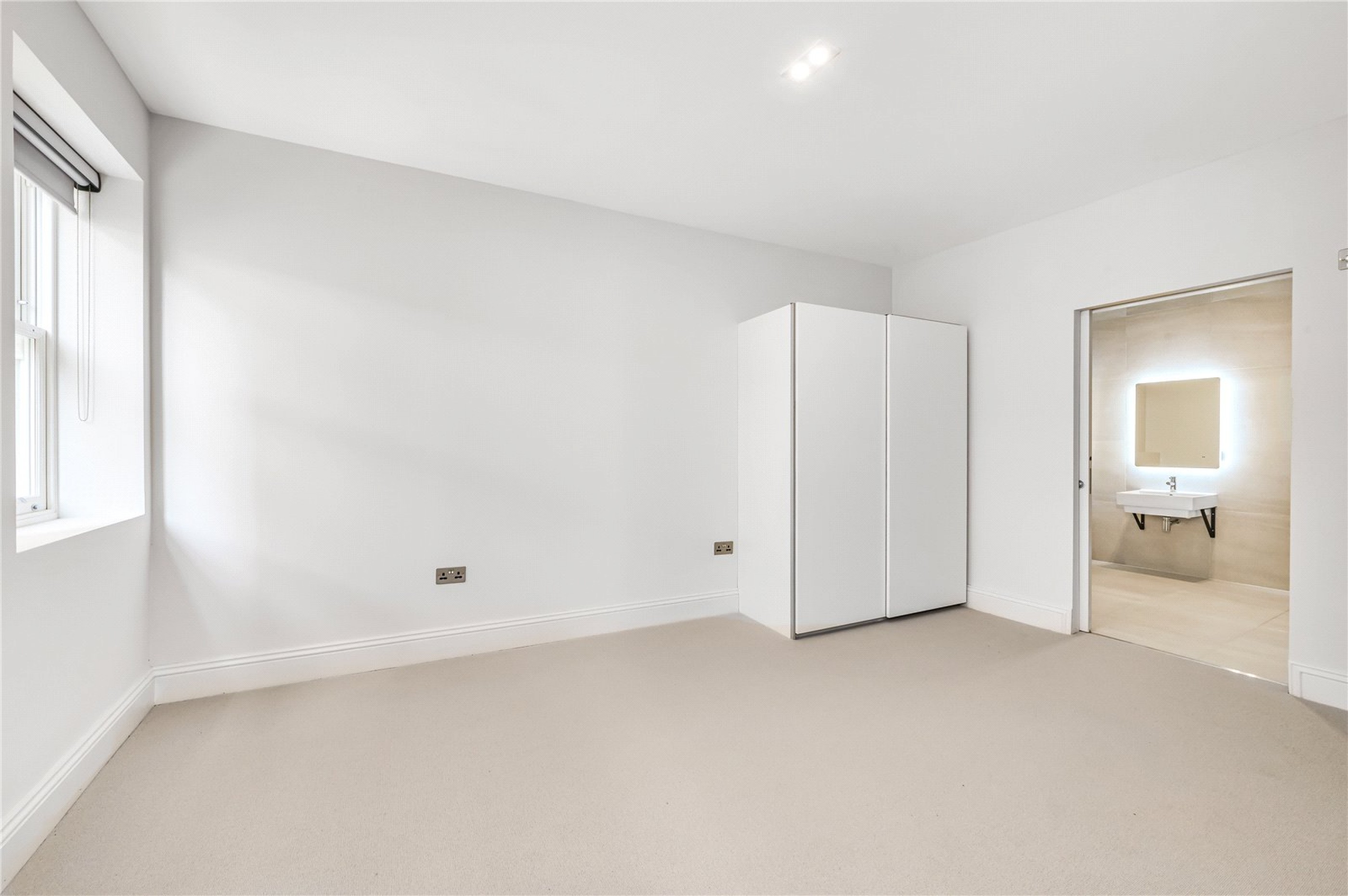 Images for London EAID:163099177 BID:FLS